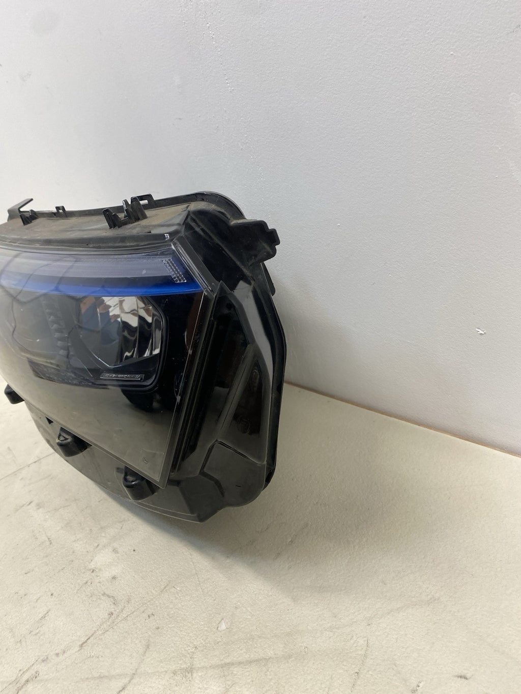 MERCEDES EQA EQB W243 DRIVER SIDE RIGHT LED HEADLIGHT 2022- 2026  A2439069400