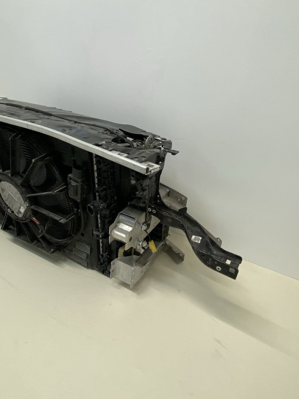 BMW 5 SERIES G30 G31 530E Complete Slam Panel And Radiator Pack 2017-2023