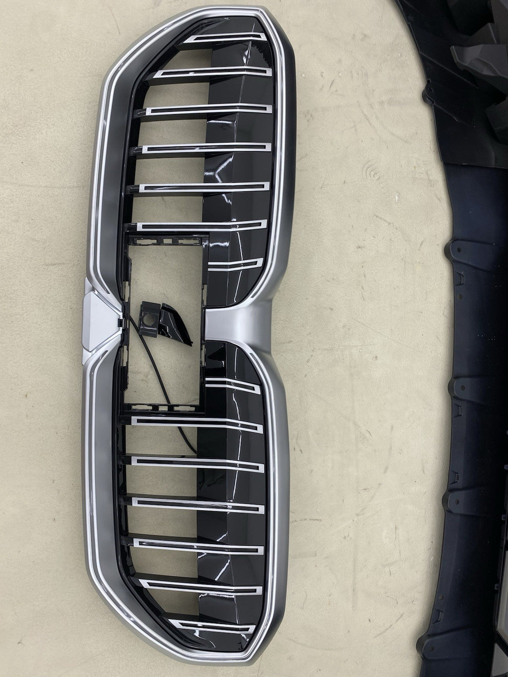 BMW 5 SERIES G60/61 /i5 M SPORT COMPLETE FRONT BUMPER WITH GRILL