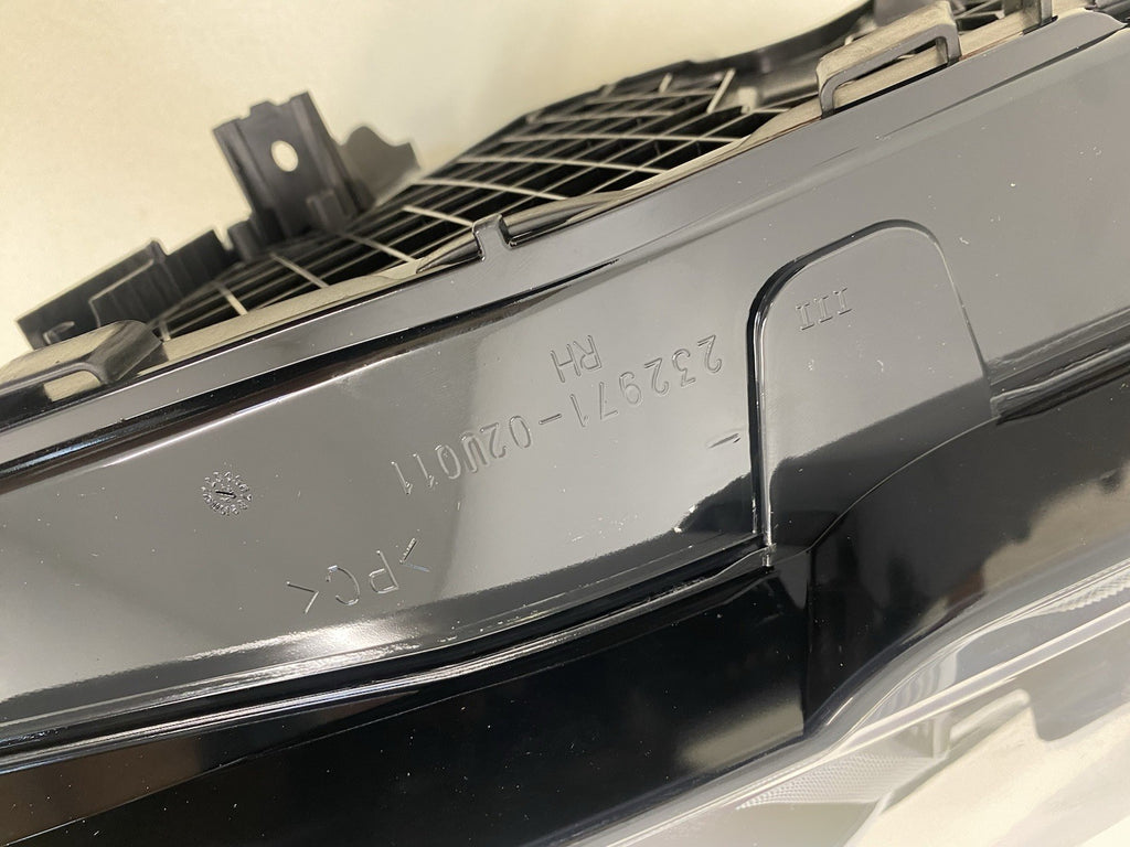BMW G30 G31 G38 DRIVER SIDE HEADLIGHT LED COMPLETE WITH MODULE 2018-2023 GENUINE