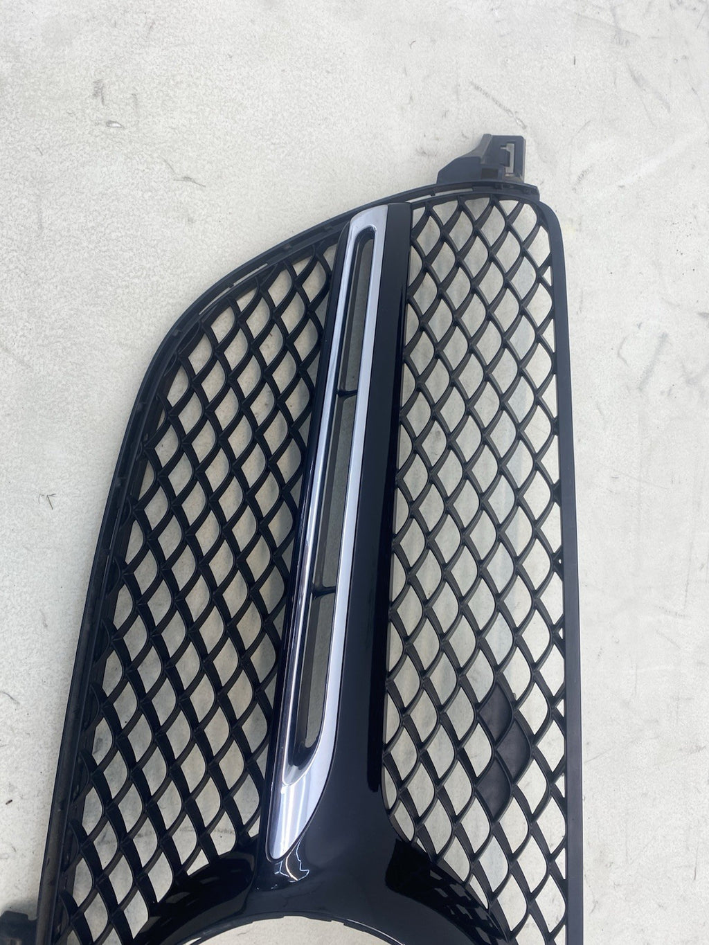 Mercedes-Benz Genuine GLE W292  Front Bumper  MAIN Grille A2928880060 2016-2018