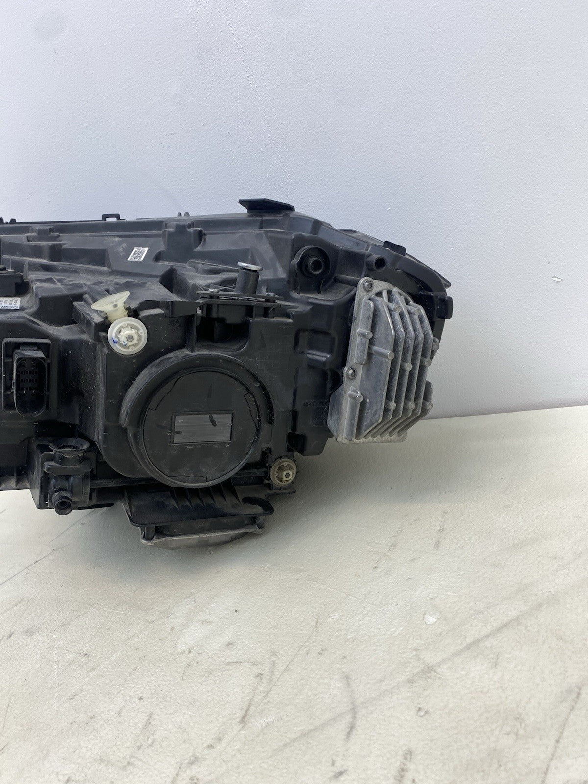 MERCEDES EQA EQB W243 DRIVER SIDE RIGHT LED HEADLIGHT 2022- 2026  A2439069400
