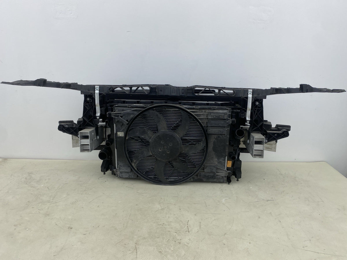 MERCEDES BENZ W247 GLA(W177 W188 )RAD PACK WITH SLAM PANEL 2LITRE PETROL/DIESEL