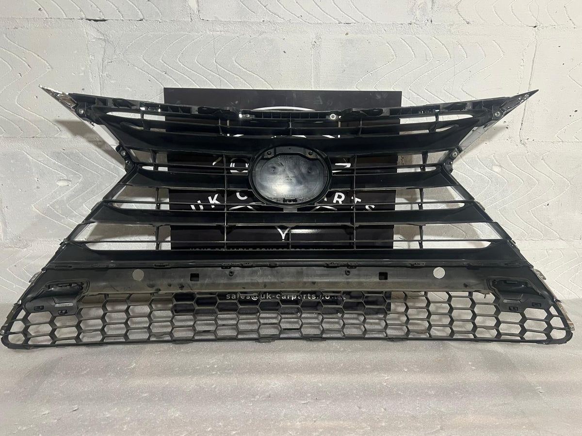 Lexus NX300h Original Front Main Grille With Badge Genuine 2016
