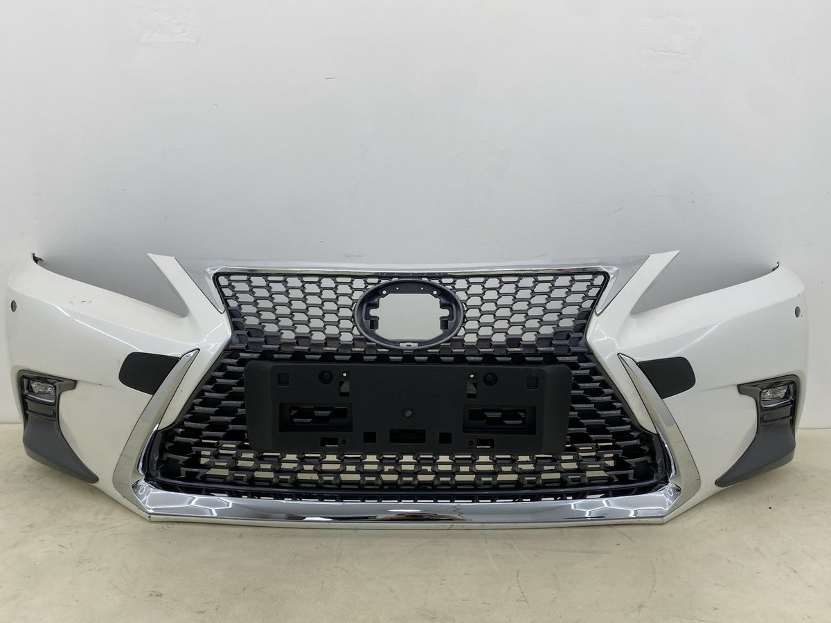 LEXUS CT200H COMPLETE FRONT BUMPER WITH GRILL& FOGLIGTHS 2018-2023