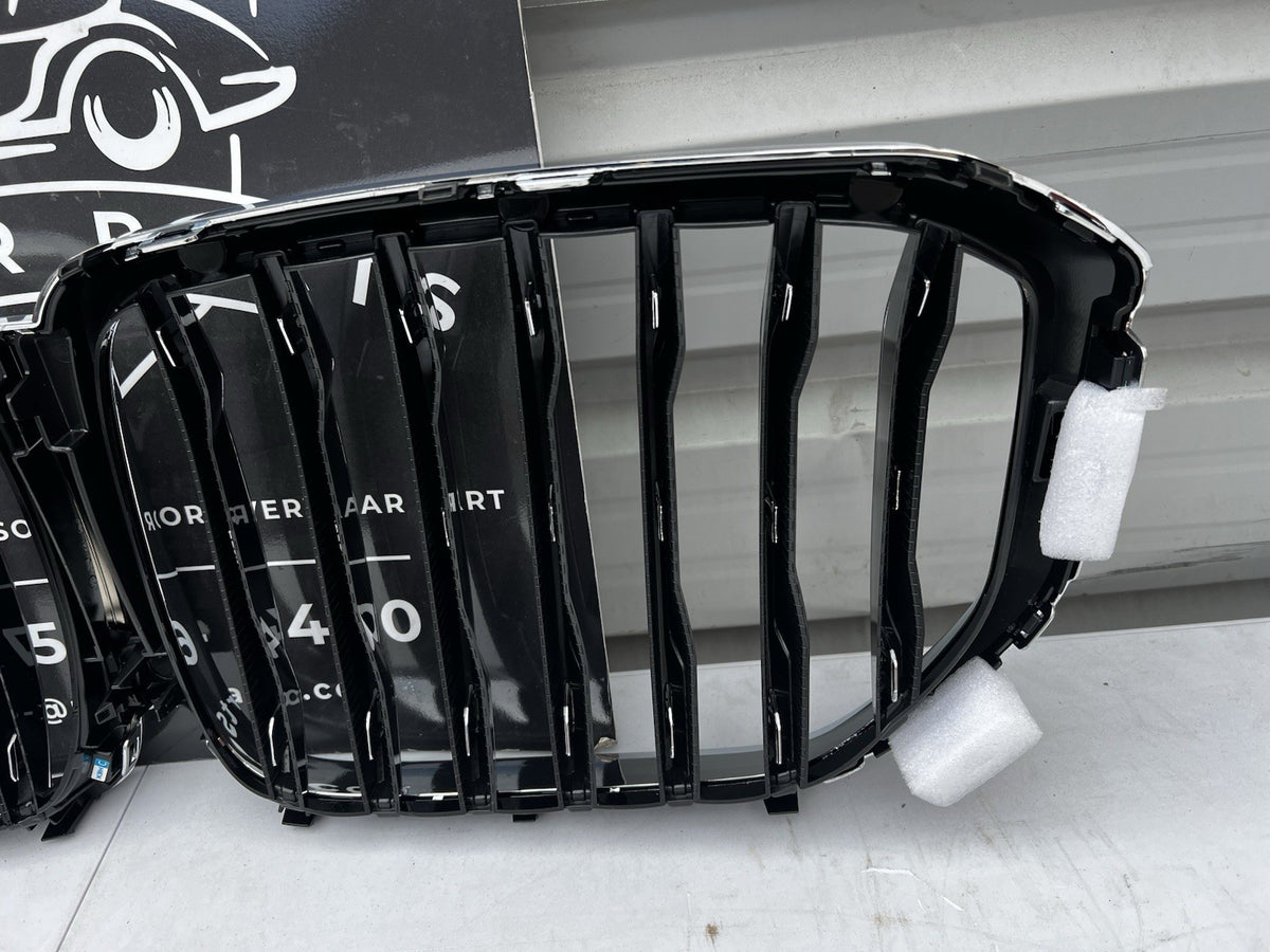 BMW X5 G05 front bumper upper grill SUV 2019-2022