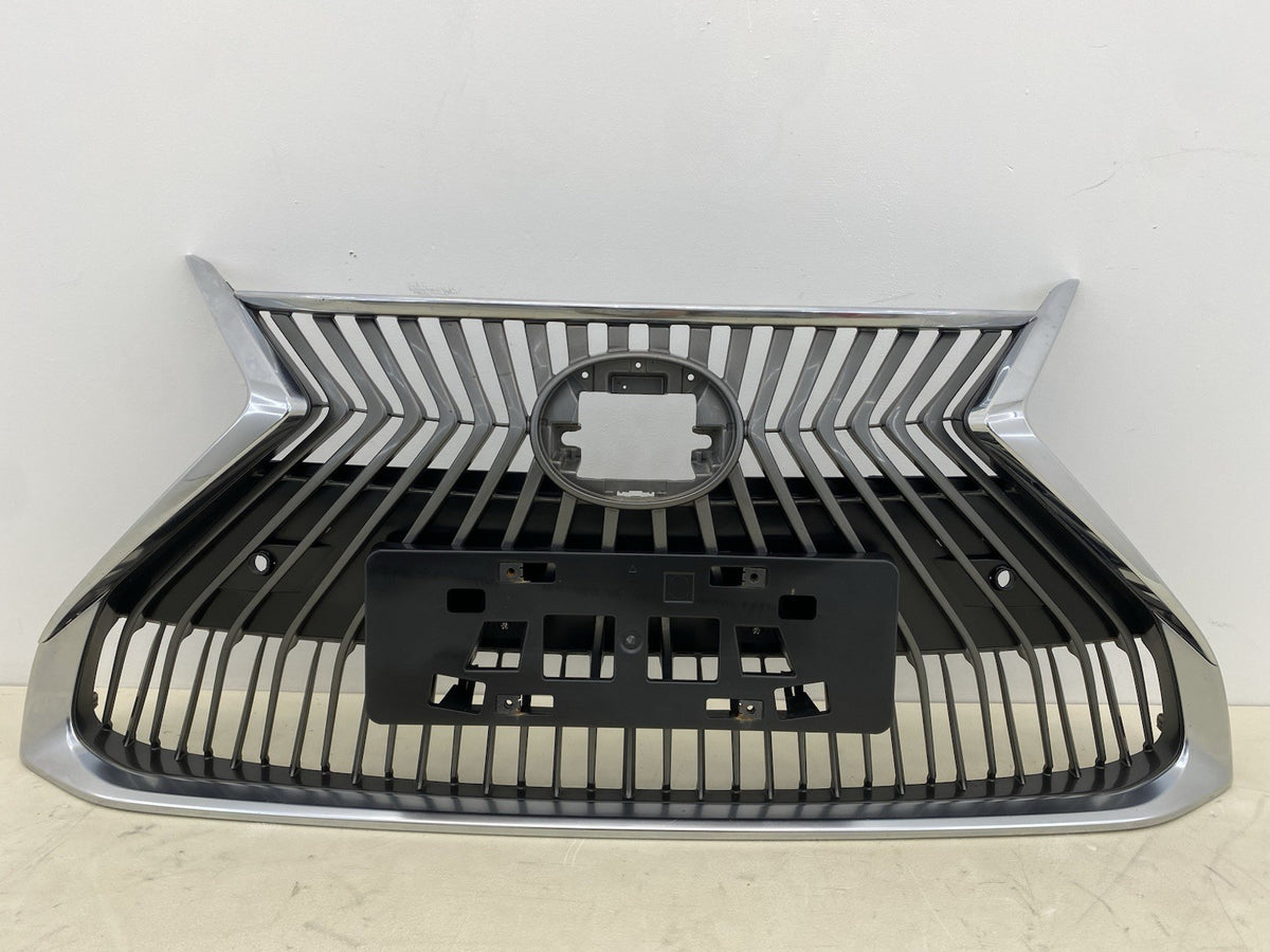 LEXUS ES300H FRONT BUMPER RADIATOR  ( GRILL )GENUINE 2019-2022