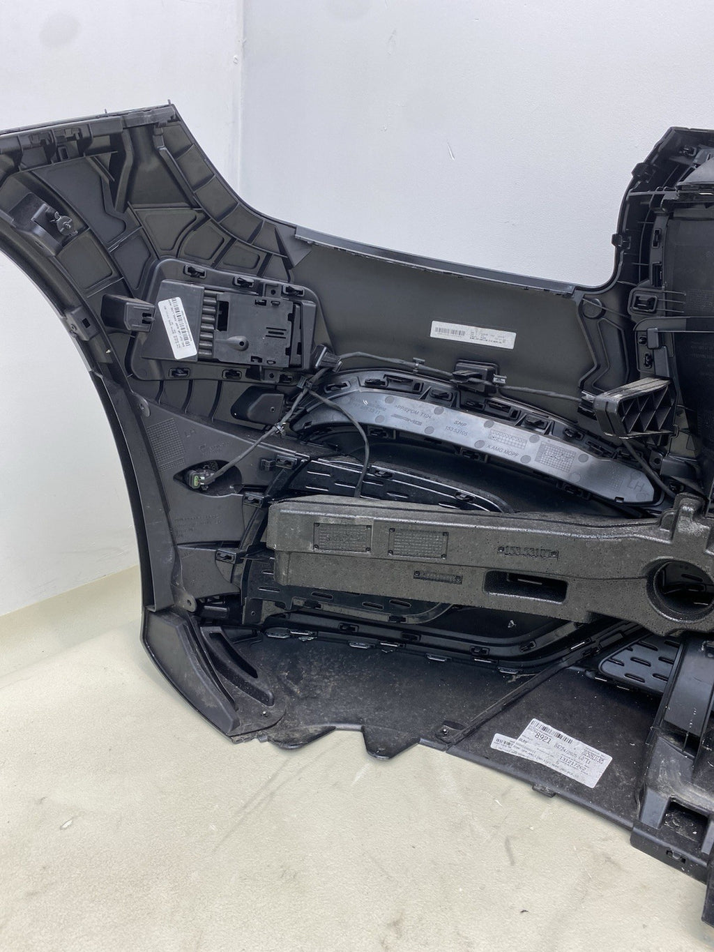 Mercedes Benz GLS X167 Facelift Complete Front Bumper With Wire & Sensor 2023-26
