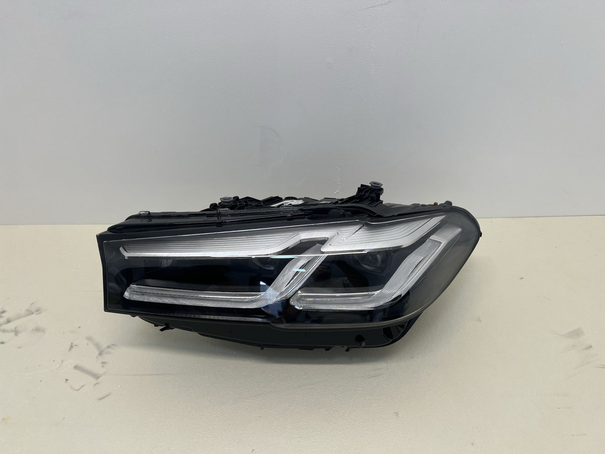 BMW G30 G31 G38 Passenger Side Complete Headlight 2018- 2023With Modules Genuine