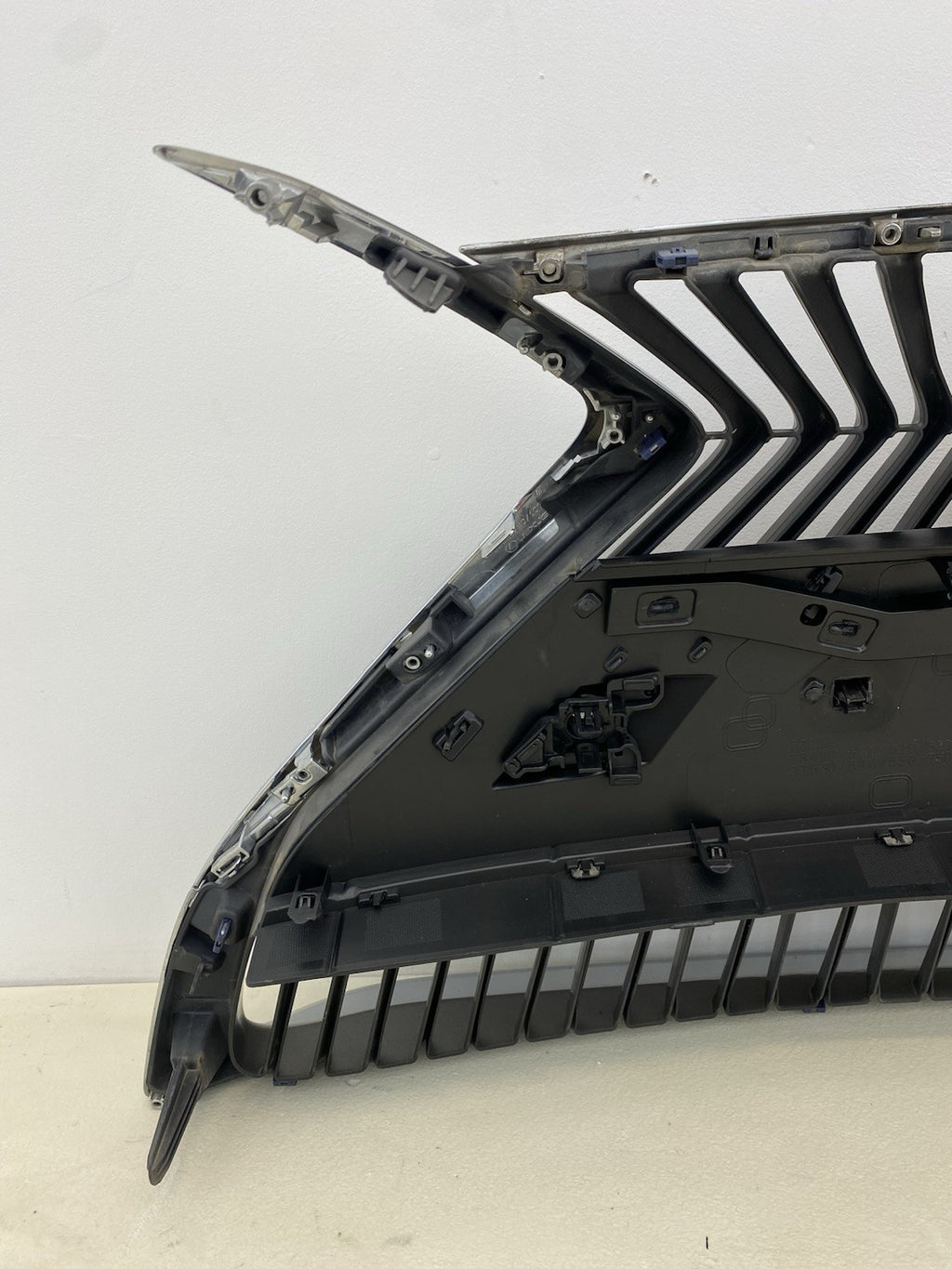 LEXUS ES300H FRONT BUMPER RADIATOR  ( GRILL )GENUINE 2019-2022