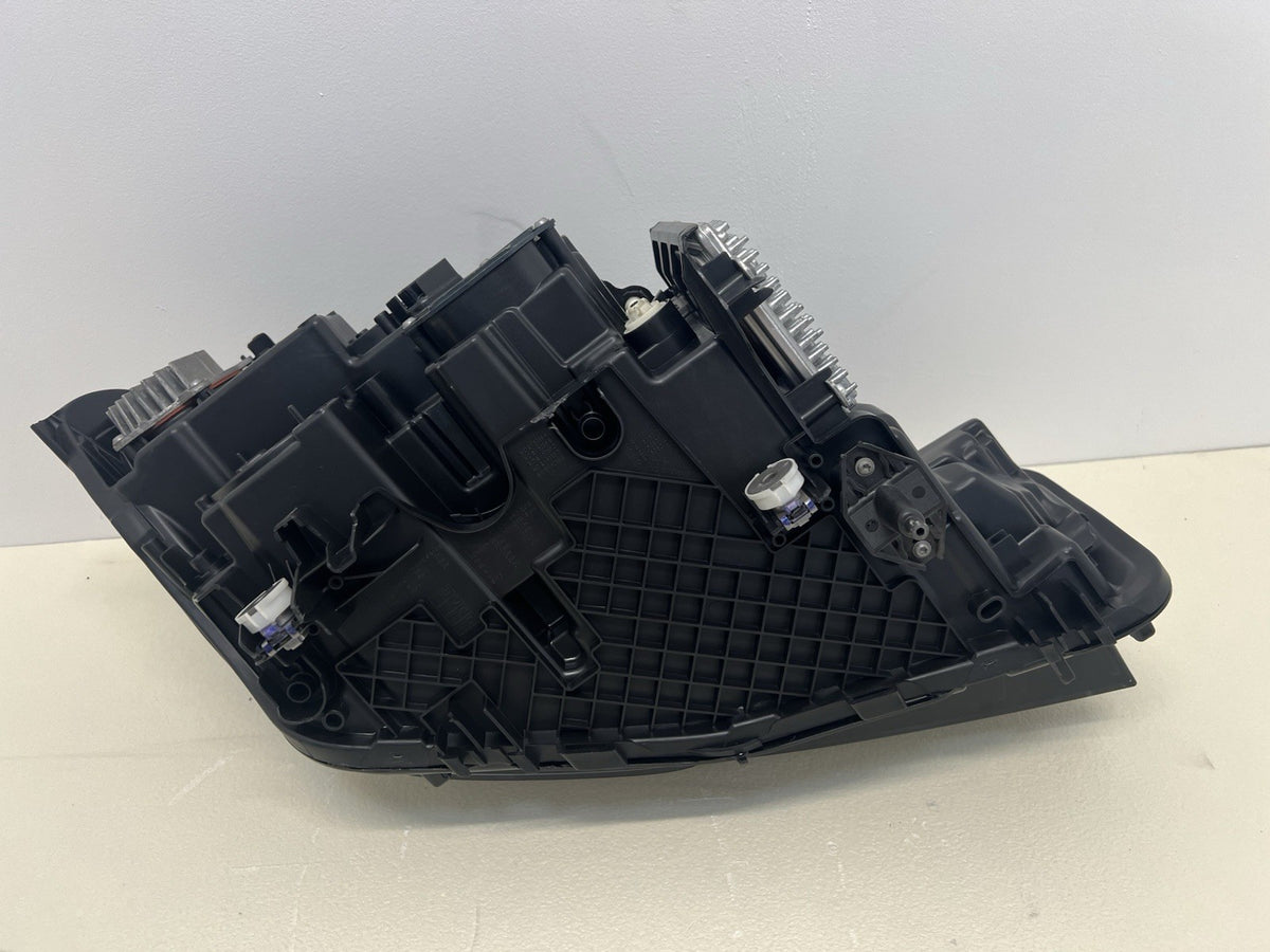 BMW G30 G31 G38 Passenger Side Complete Headlight 2018- 2023With Modules Genuine