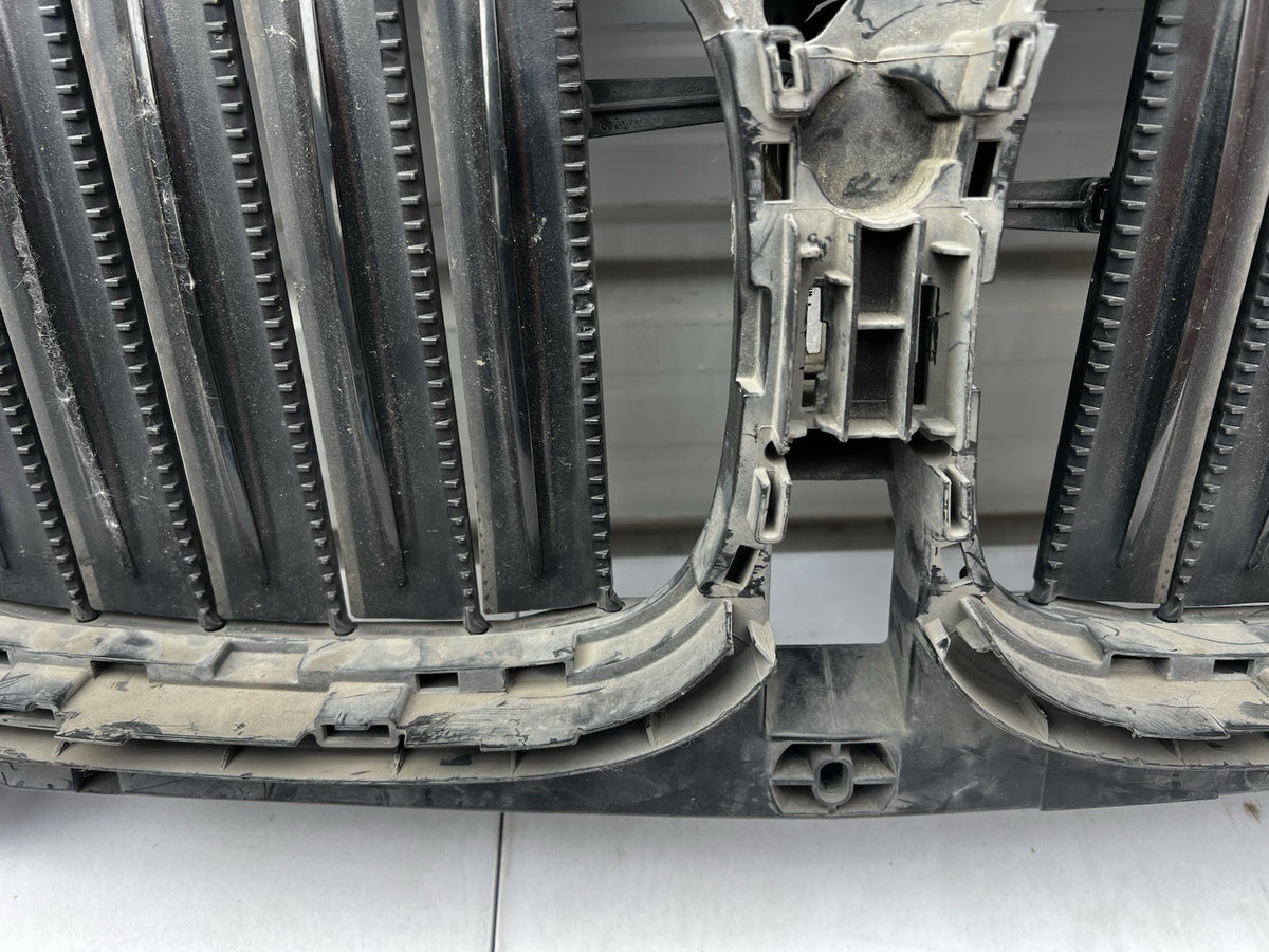 BMW X3 G01 X4 G02 2020-2024 Front Bumper Radiator Grille Active Air Shutter Comp