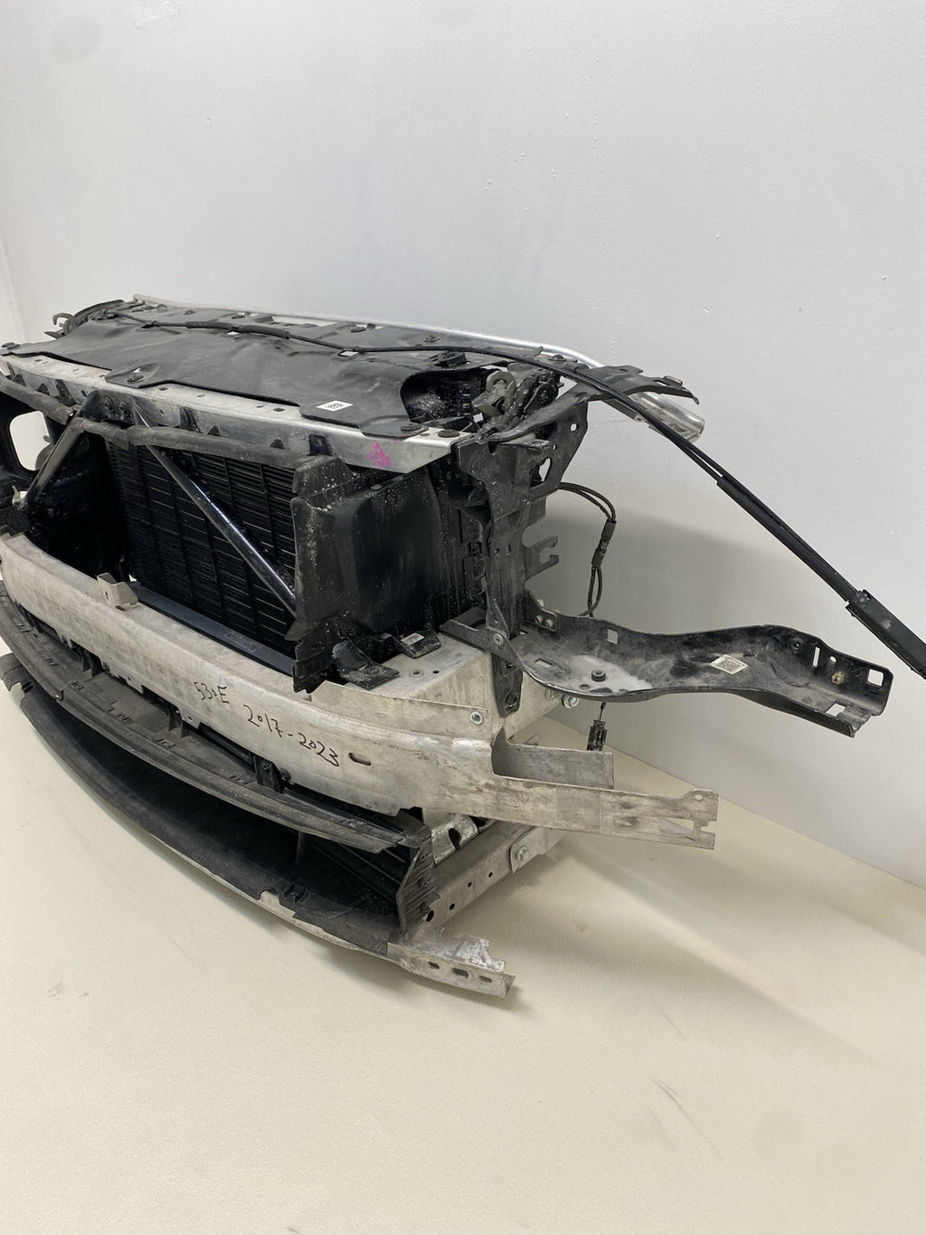 BMW 5 SERIES G30 G31 530E Complete Slam Panel And Radiator Pack 2017-2023