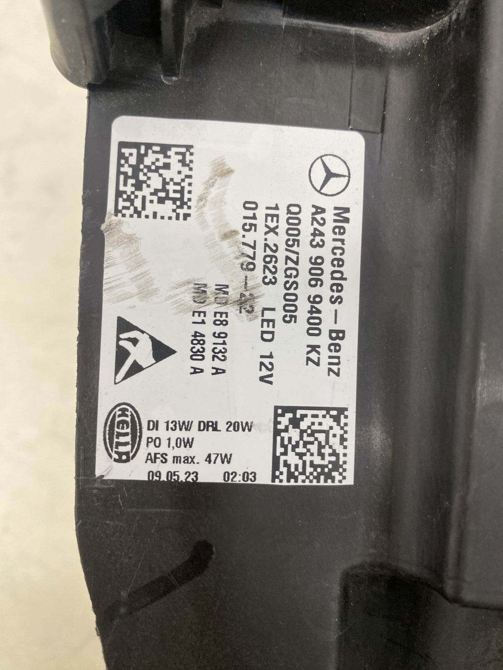 MERCEDES EQA EQB W243 DRIVER SIDE RIGHT LED HEADLIGHT 2022- 2026 A2439069400