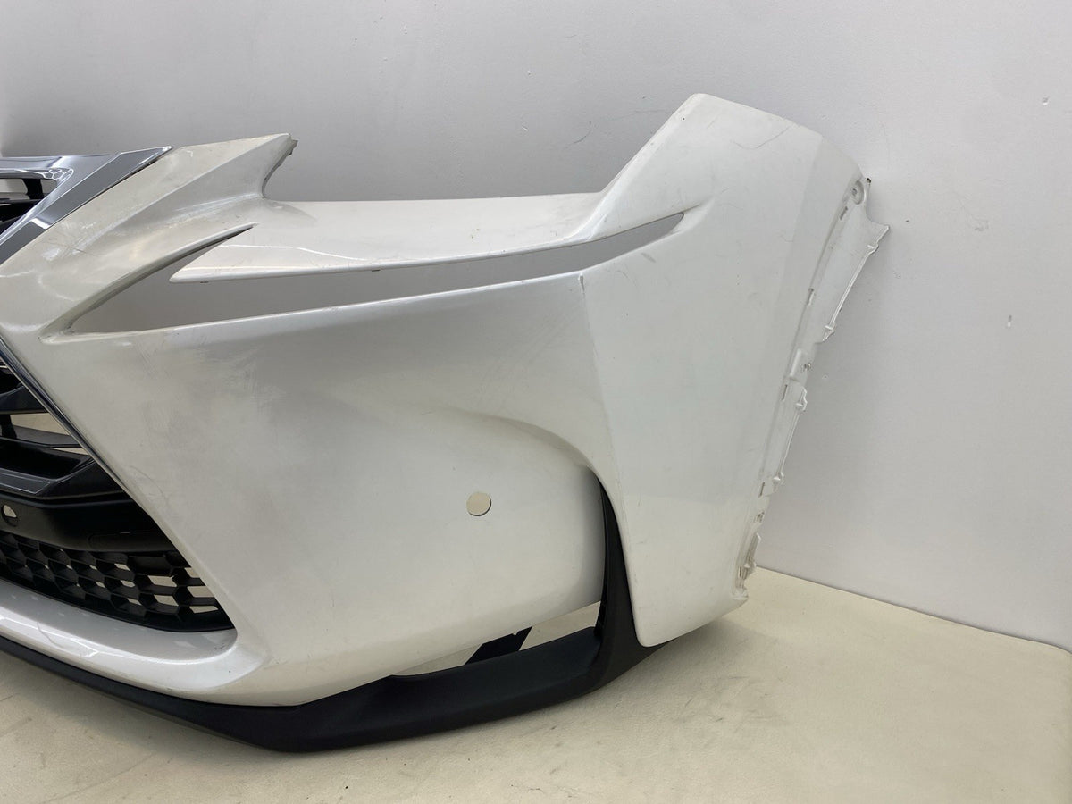 LEXUS NX 300H COMPLETE FRONT BUMPER WITH GRILL GENUINE 2014-2018