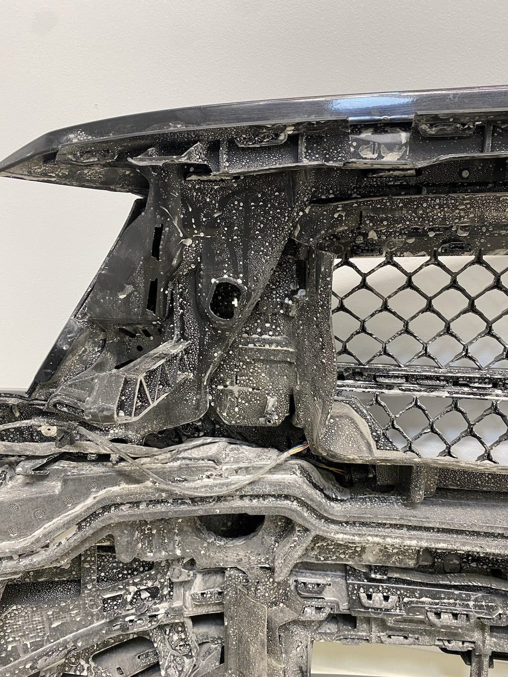 MERCEDES E CLASS W214 AMG COMPLETE FRONT BUMPER GEN WITH WIRE &SENSORS 2024 -ON