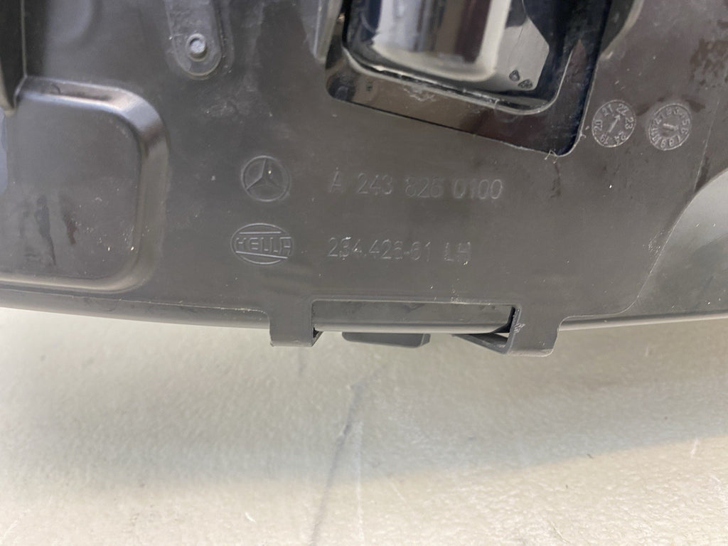 MERCEDES EQA EQB W243 PASSENGER SIDE LEFT LED HEADLIGHT 2022-2026  A2439069300