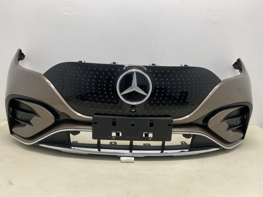 MERCEDES BENZ EQE 350+ SUV  X294 COMPLETE FRONT BUMPER WITH WIRE & Sensors 24-26
