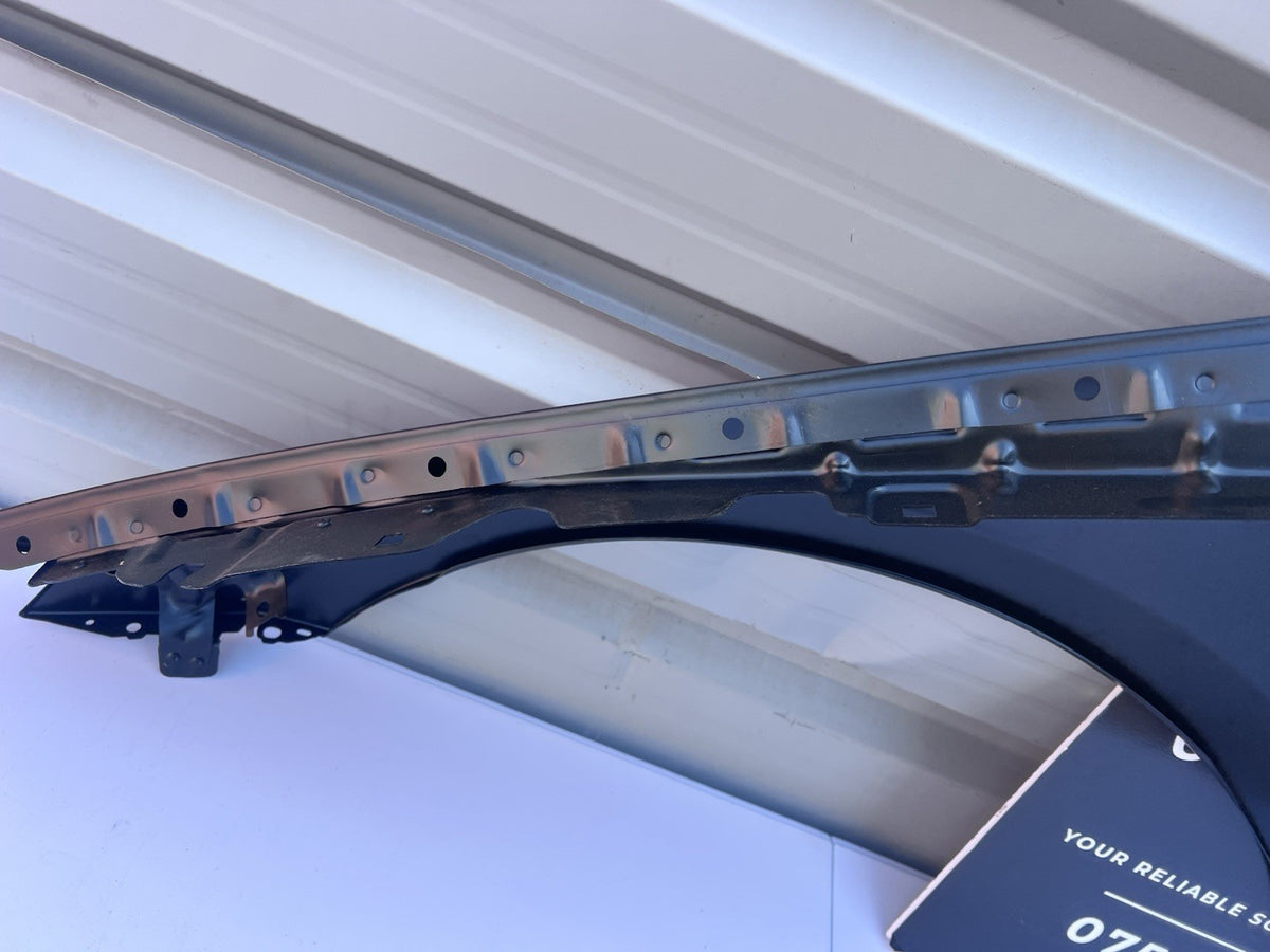 MERCEDES E CLASS W214 S214 2024-26 FRONT WING PRIMED ALUMINIUM DRIVER SIDE RIGHT