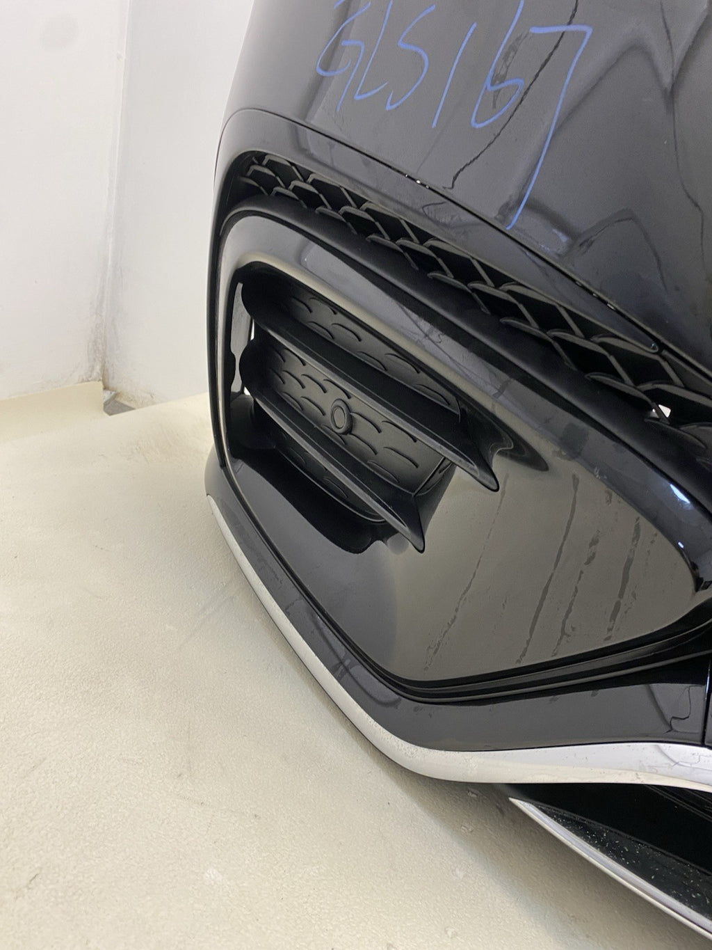 Mercedes Benz GLS X167 Facelift Complete Front Bumper With Wire & Sensor 2023-26