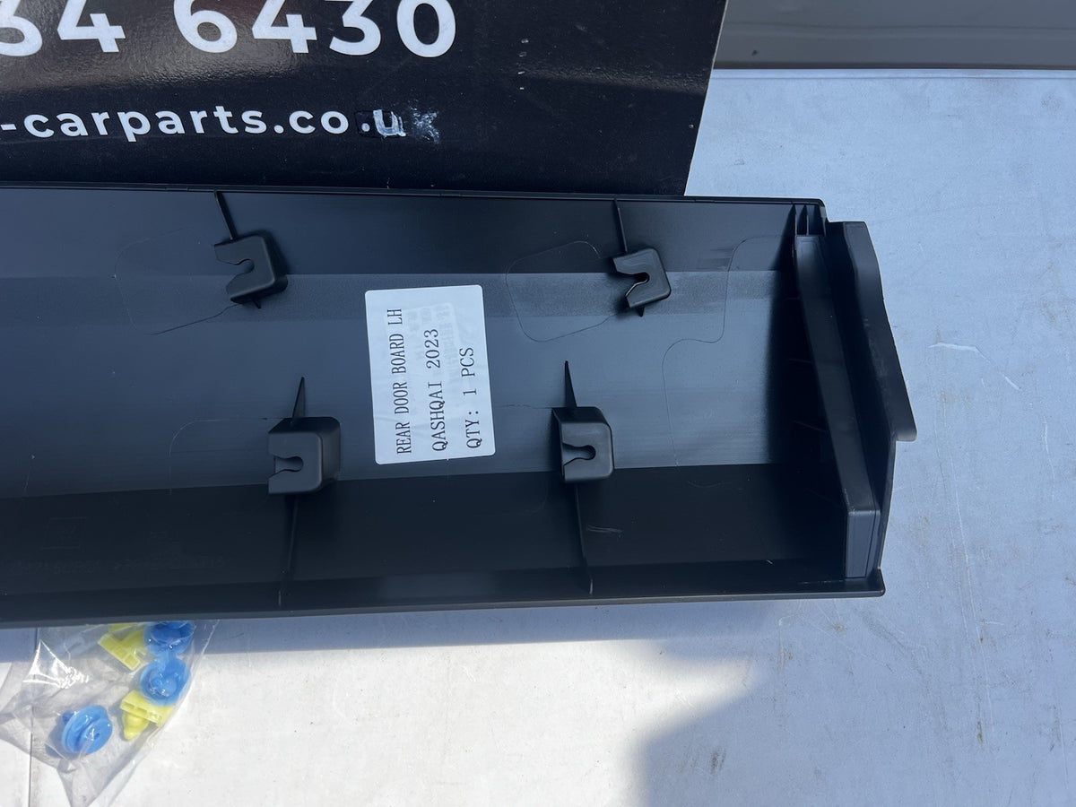 NISSAN QASHQAI 2022-24 REAR DOOR MOULDING TRIM PASSENGER SIDE 828706UA5A PRIME