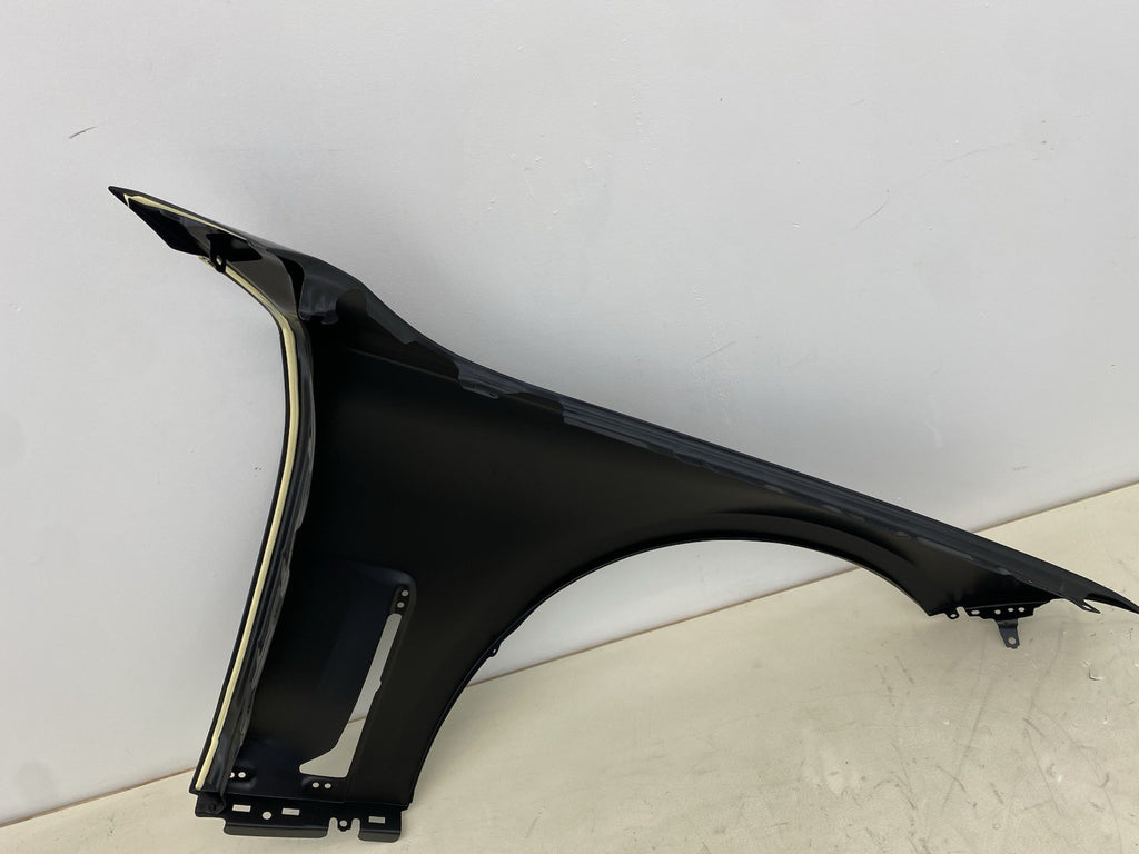 bMW 7 series G12 Front Left Wing Panel Fender Passenger Side 2019-2022 Aluminium