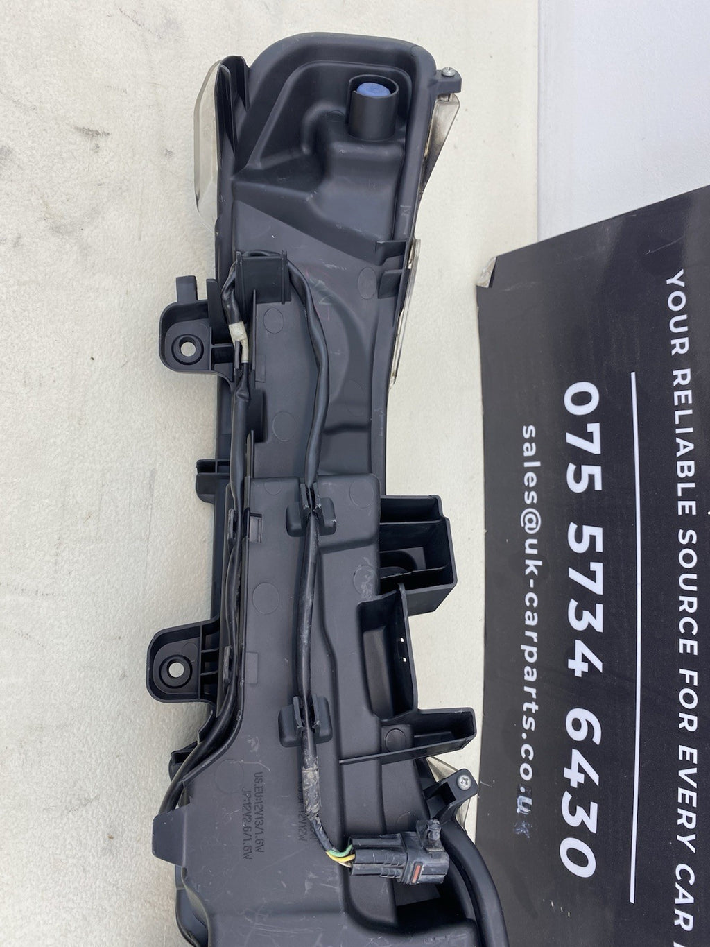 LEXUS NX 200T NX 300H 2014-2021 FRONT LEFT PASSENGER DAY TIME RUNNING LIGHT GEN