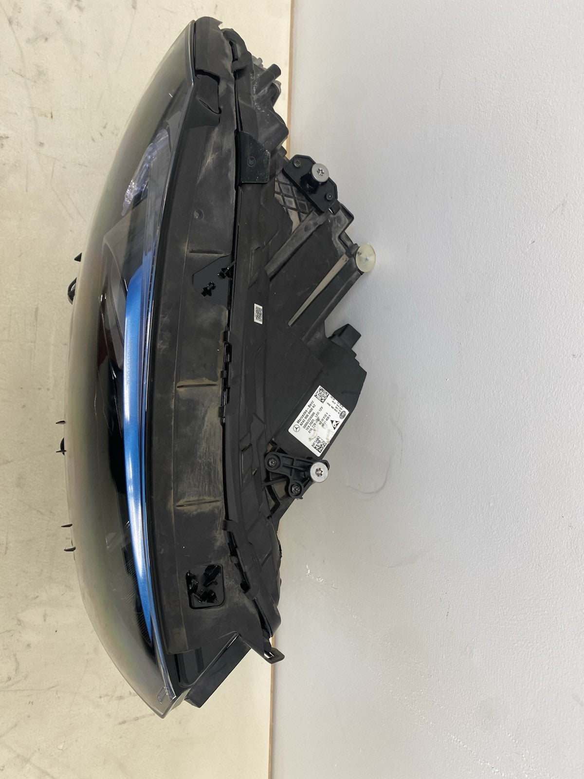 MERCEDES EQA EQB W243 DRIVER SIDE RIGHT LED HEADLIGHT 2022- 2026 A2439069400