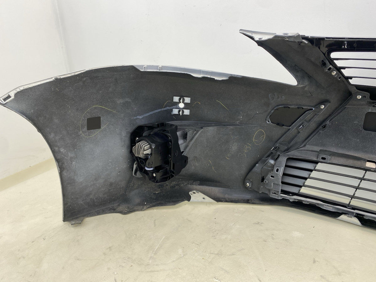 LEXUS CT200H COMPLETE FRONT BUMPER WITH GRILL & fog lights 2013-2017
