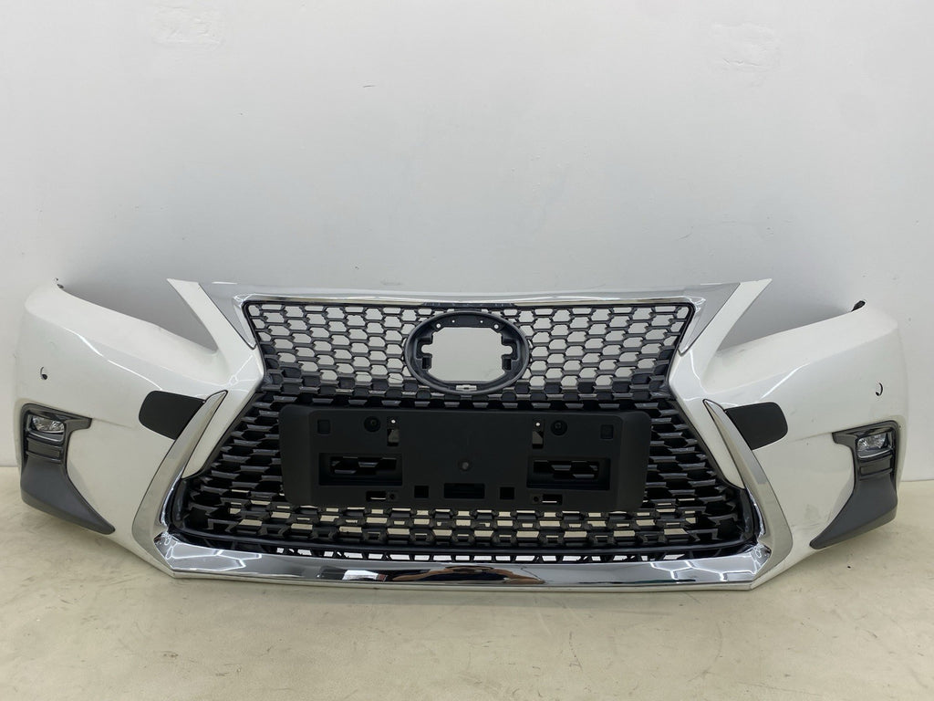 LEXUS CT200H COMPLETE FRONT BUMPER WITH GRILL& FOGLIGTHS 2018-2023