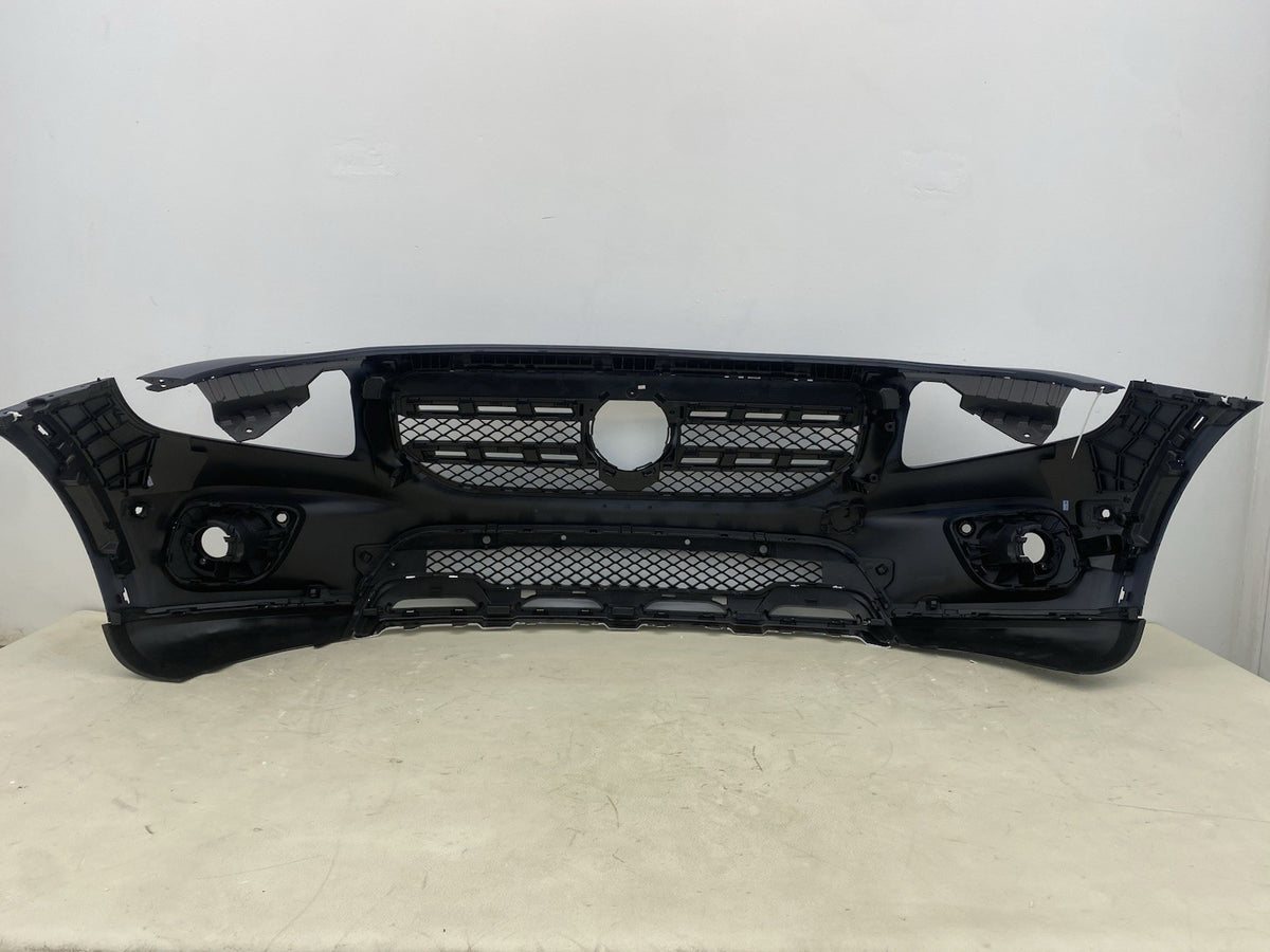 Mercedes Benz GLB X247 pre-facelift Complete front bumper Standard  2019-2023