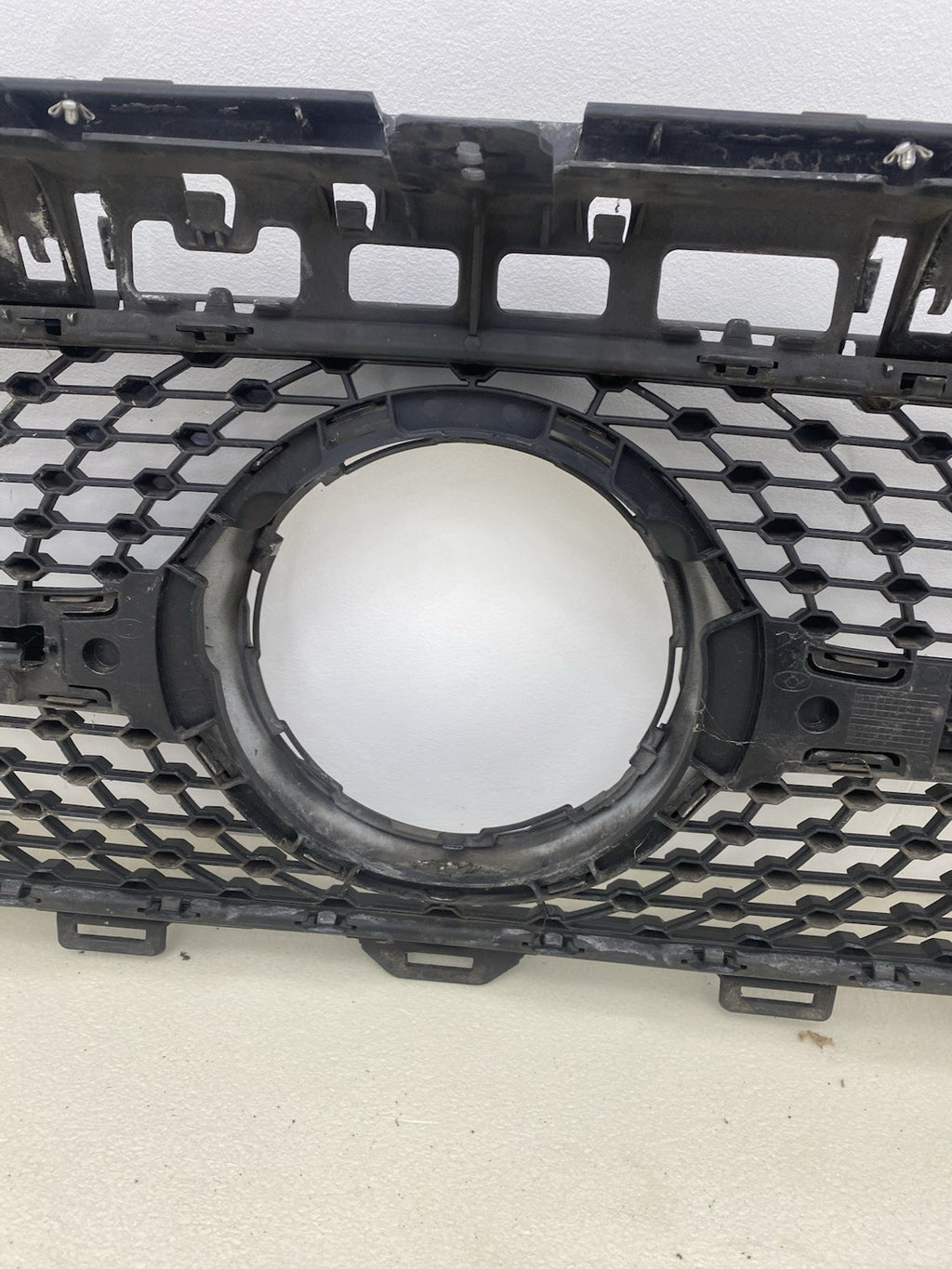 MERCEDES E CLASS COUPE W238 FRONT GRILL GENUINE 2017-2021 A2388880300