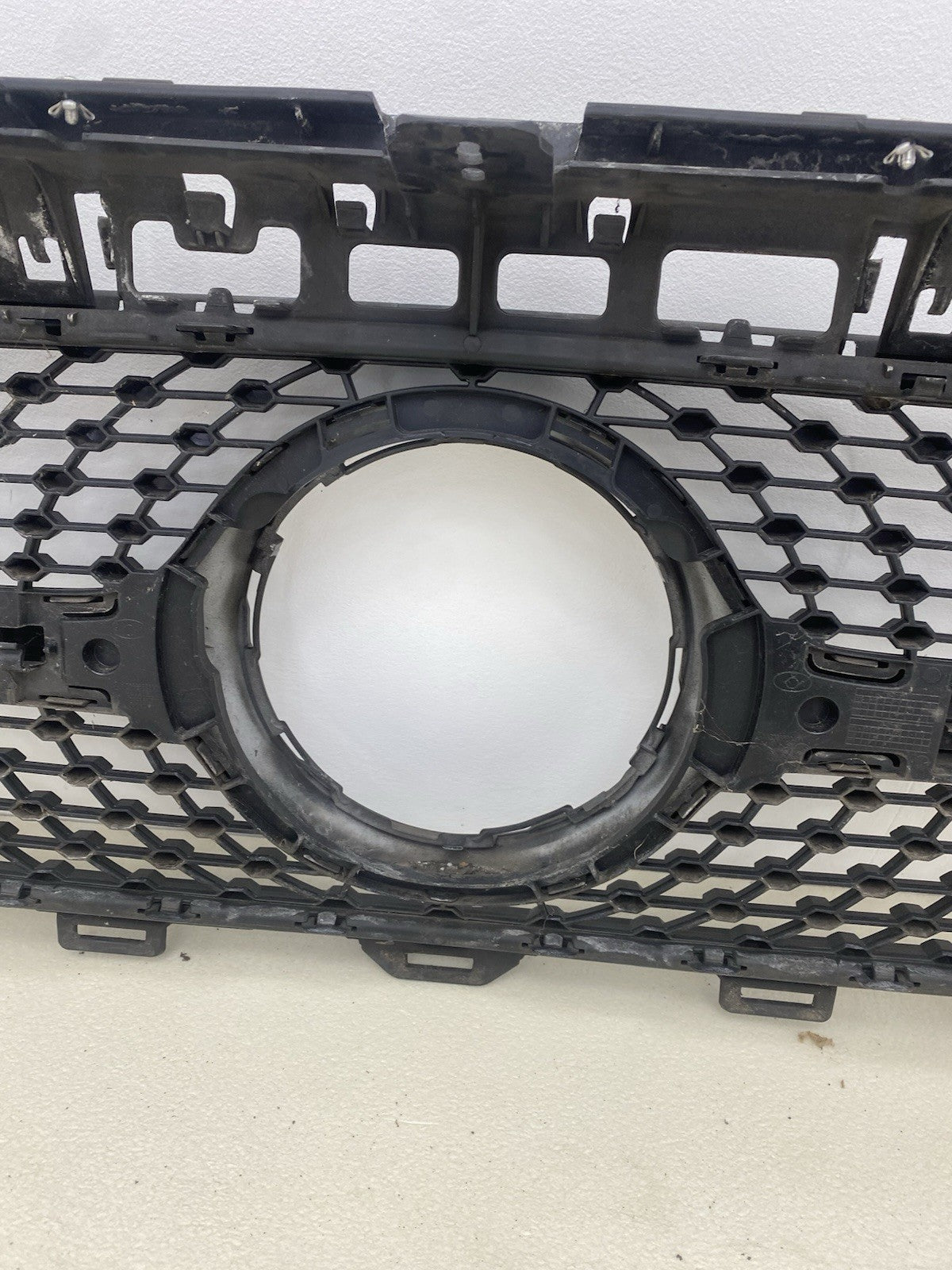 MERCEDES E CLASS COUPE W238 FRONT GRILL GENUINE 2017-2021 A2388880300
