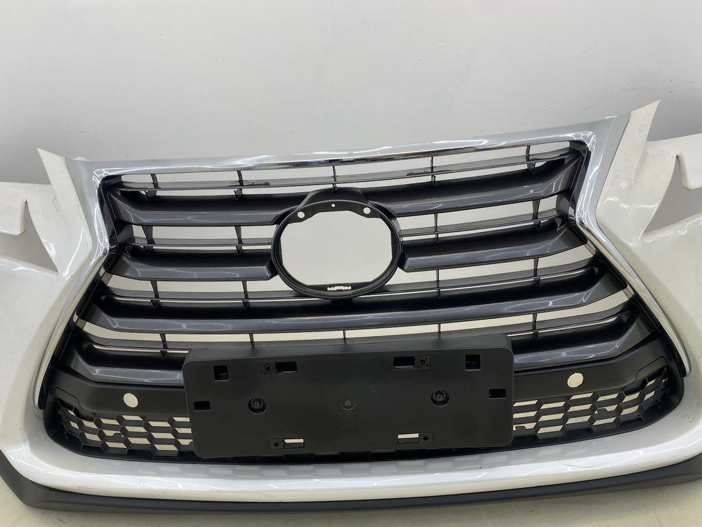 LEXUS NX 300H COMPLETE FRONT BUMPER WITH GRILL GENUINE 2014-2018