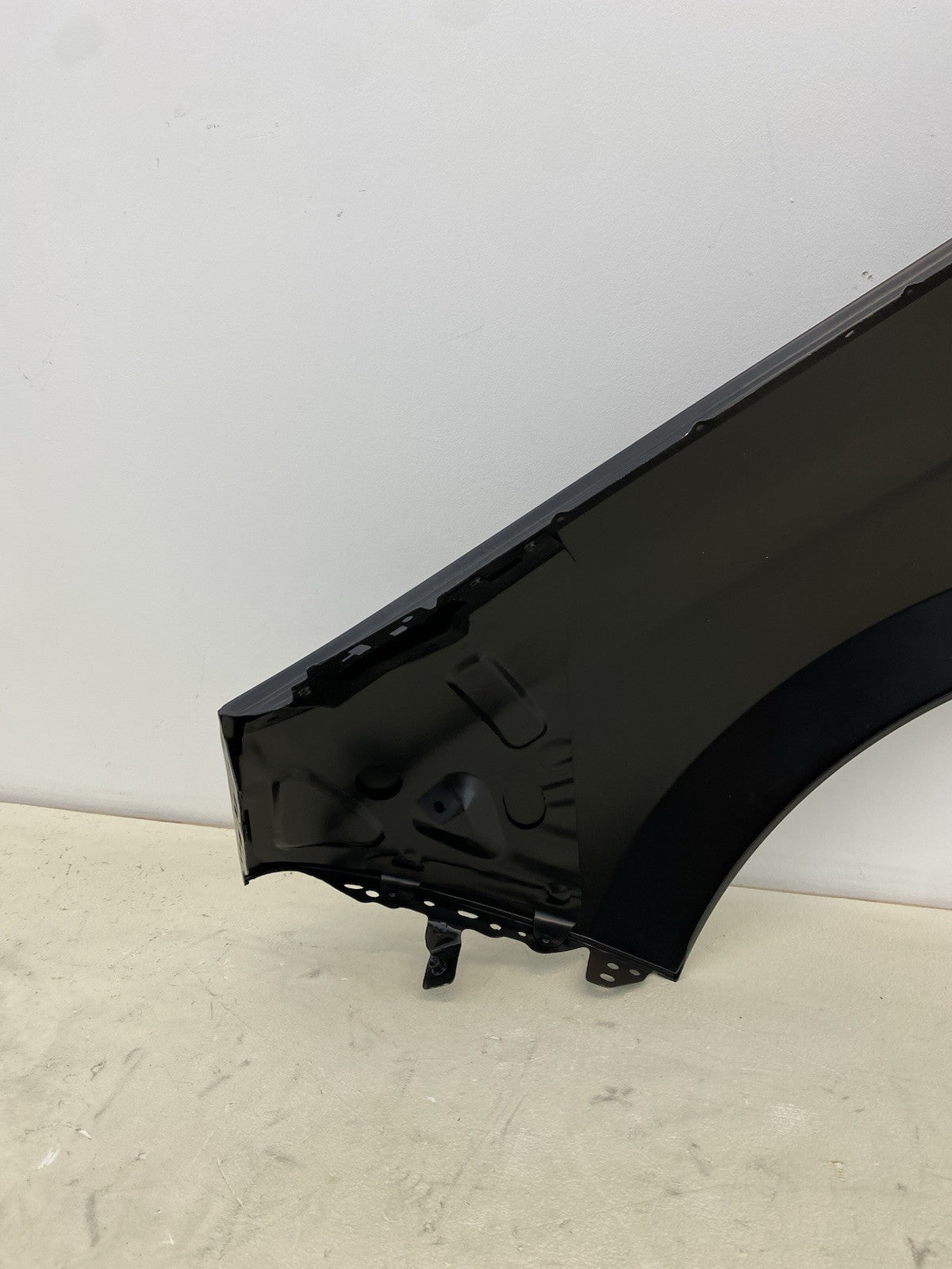 BMW 7 SERIES G70  2023-ONWARDS FRONT DRIVER SIDE RIGHT WING PANEL FENDER (AL)