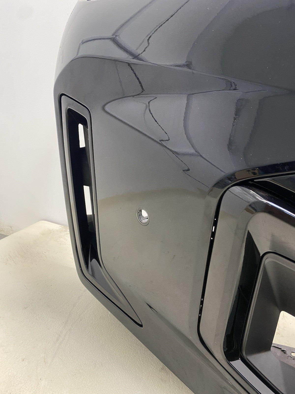 BMW X5 G05 LCI M SPORT FRONT BUMPER 2023 - ONWARDS GENUINE OEM 51118085618