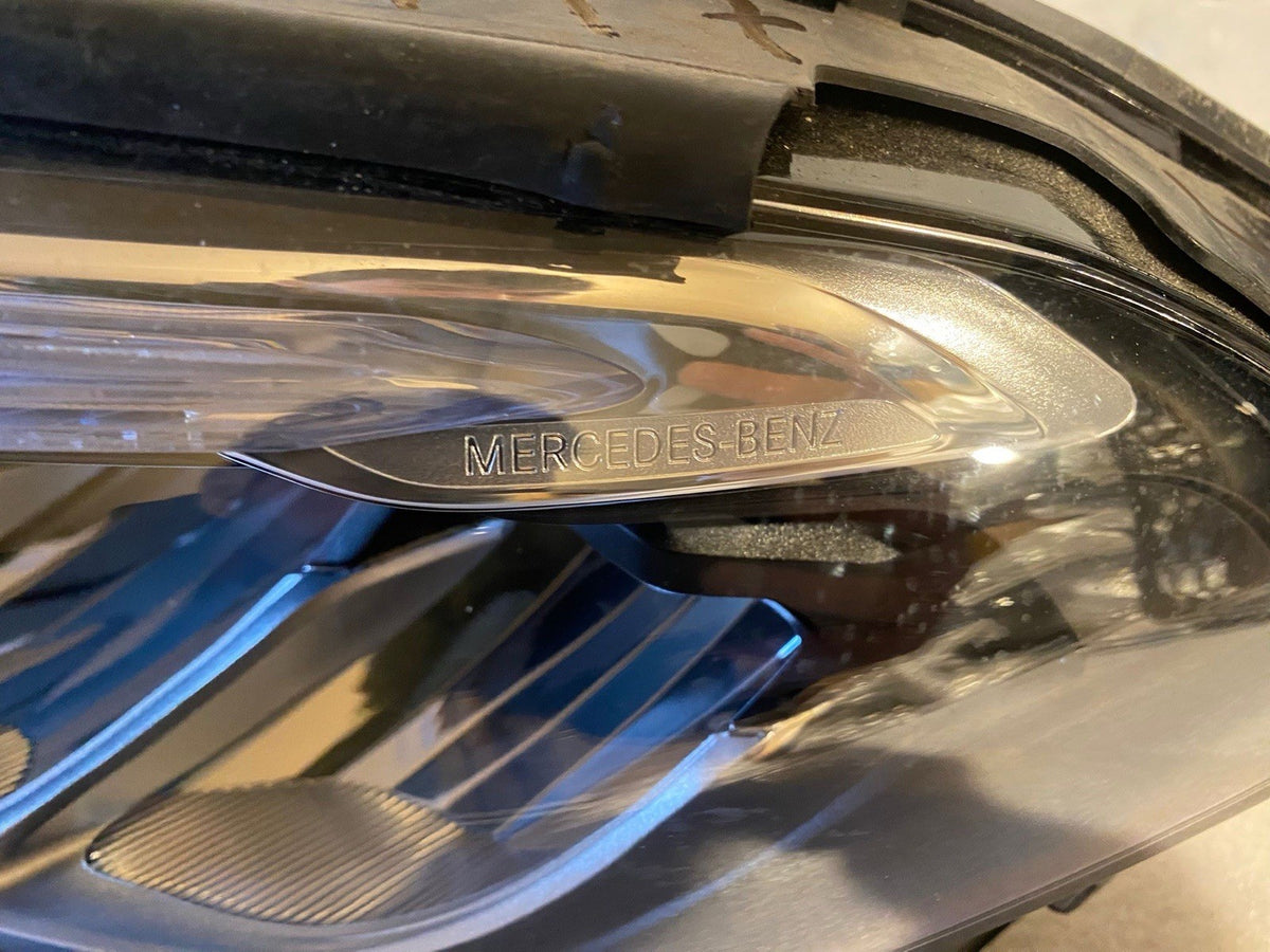 MERCEDES A-CLASS LED HEADLIGHT LH PASSENGER SIDE 22 On W177 FACELIFT Genuine