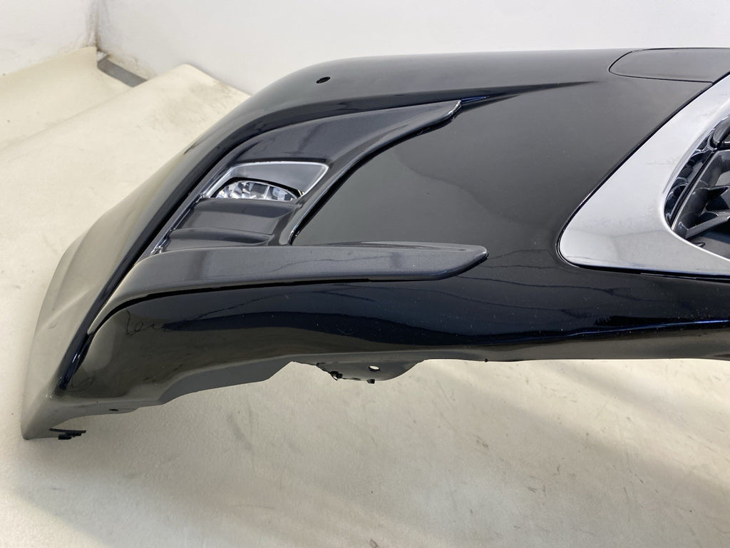 LEXUS CT200H COMPLETE FRONT BUMPER WITH GRILL& FOGLIGTHS 2018-2023