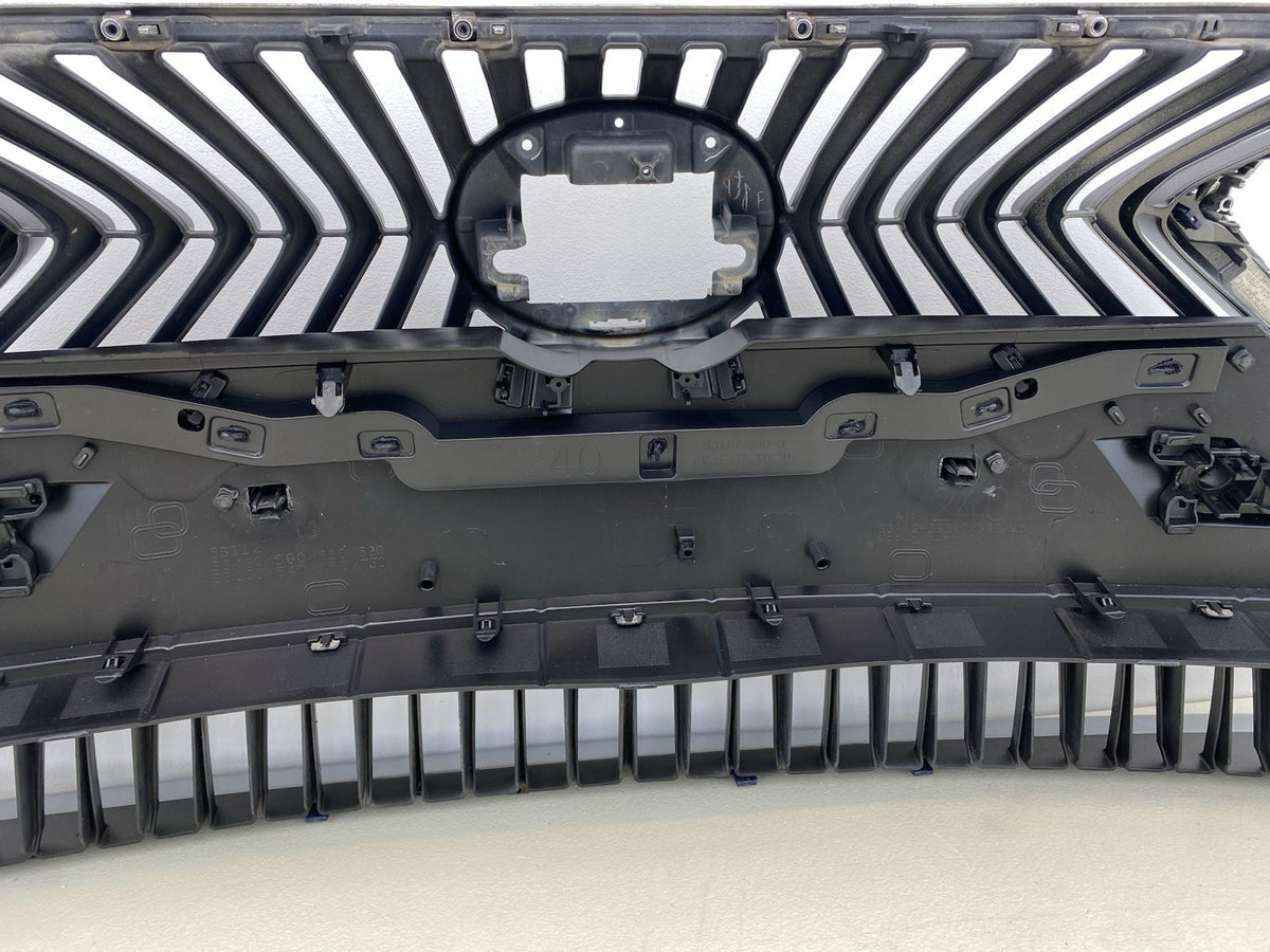 LEXUS ES300H FRONT BUMPER RADIATOR  ( GRILL )GENUINE 2019-2022
