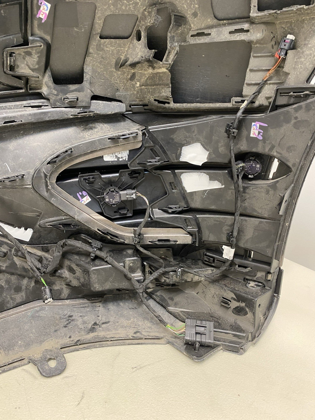 MERCEDES BENZ EQE 350+ SUV  X294 COMPLETE FRONT BUMPER WITH WIRE & Sensors 24-26