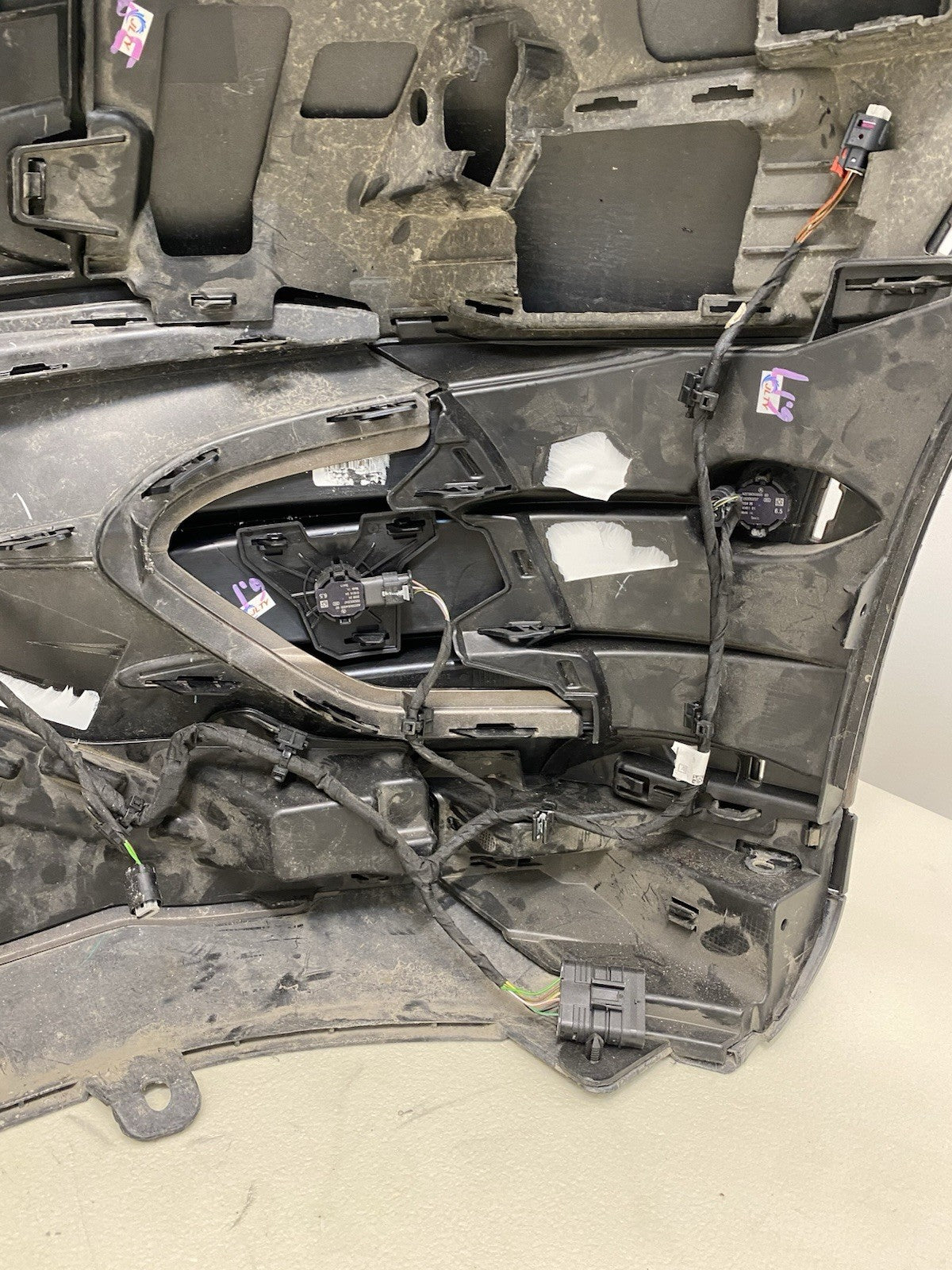 MERCEDES BENZ EQE 350+ SUV  X294 COMPLETE FRONT BUMPER WITH WIRE & Sensors 24-26