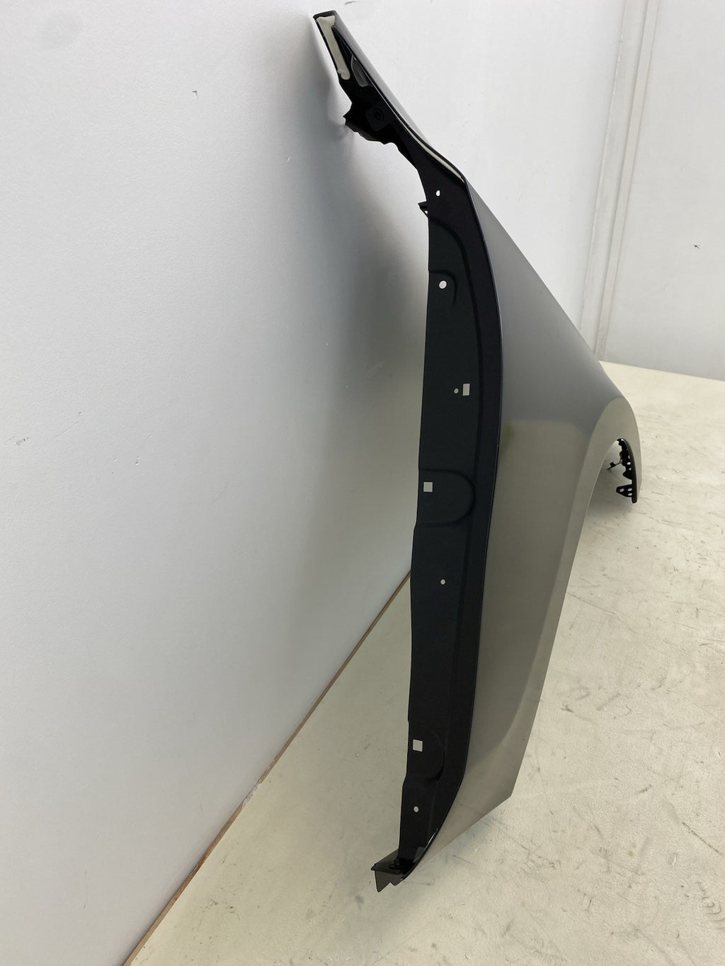 BMW 7 SERIES G70  2023-ONWARDS FRONT DRIVER SIDE RIGHT WING PANEL FENDER (AL)