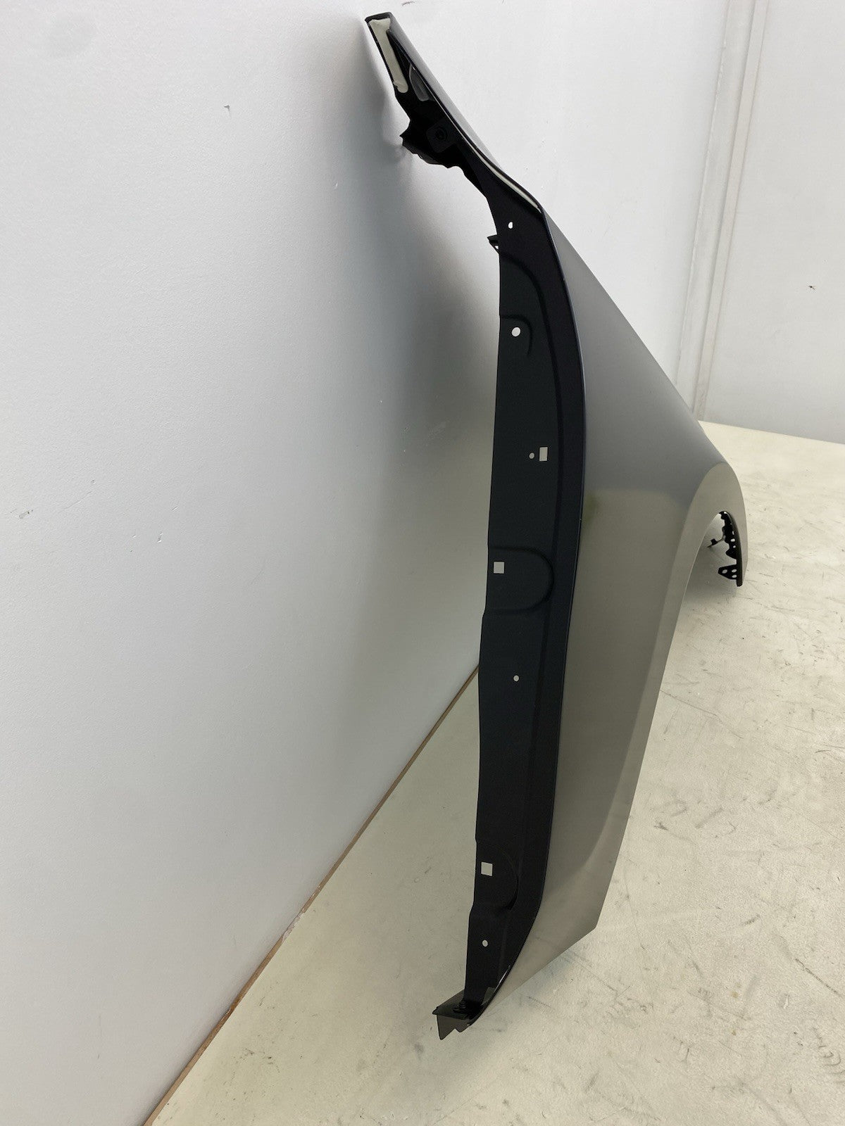 BMW 7 SERIES G70  2023-ONWARDS FRONT DRIVER SIDE RIGHT WING PANEL FENDER (AL)