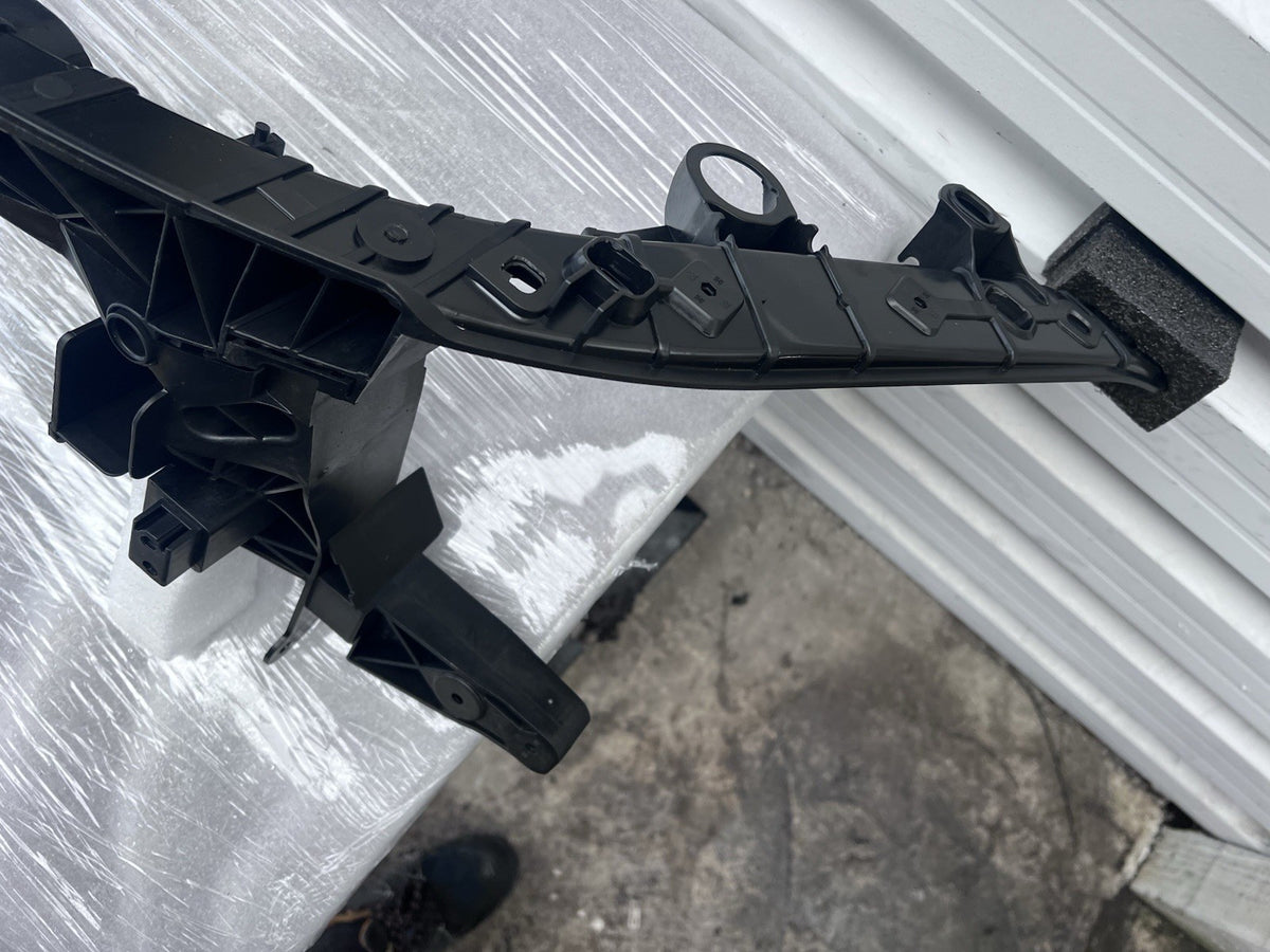 Mercedes Benz W177 W118 GLB EQB Front Slam Panel A2476223300 A1776221800