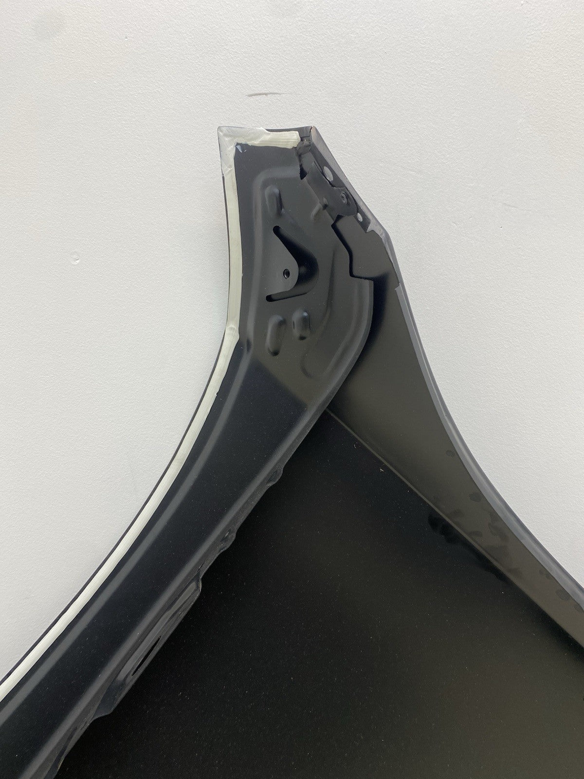 MERCEDES C CLASS W206 2022- ONWARDS FRONT LEFT  WING PASSENGER SIDE ALUMINIUM