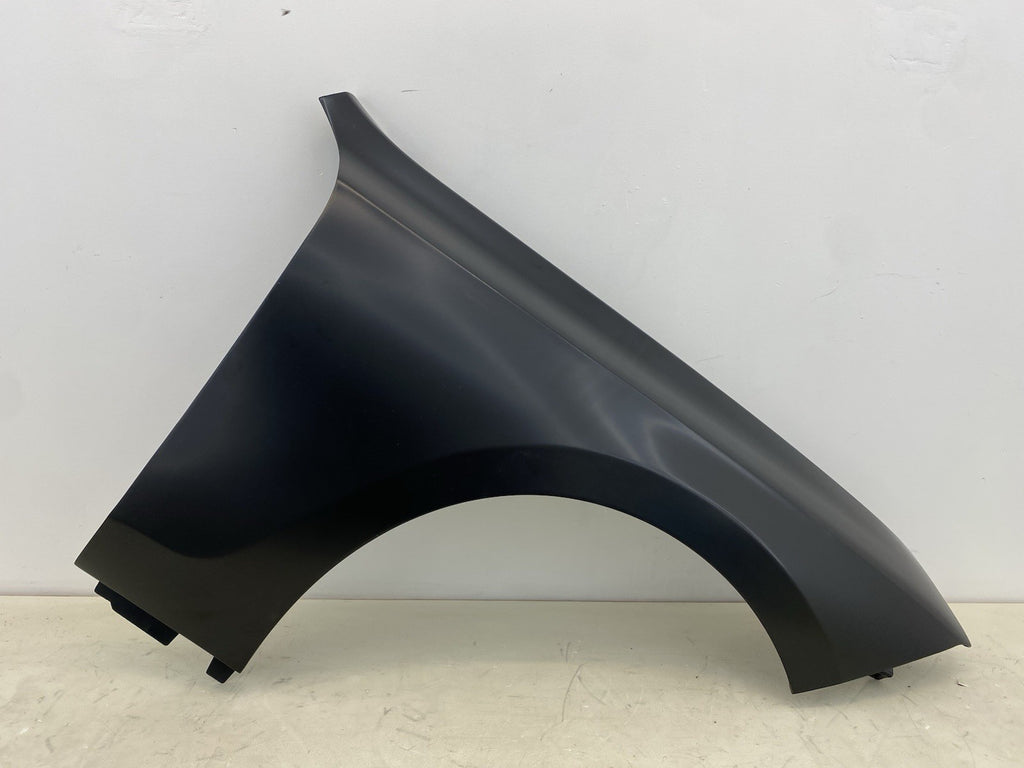 BMW 7 SERIES G70  2023-ONWARDS FRONT DRIVER SIDE RIGHT WING PANEL FENDER (AL)
