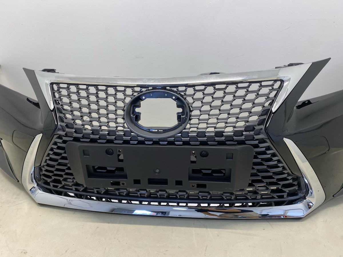 LEXUS CT200H COMPLETE FRONT BUMPER WITH GRILL& FOGLIGTHS 2018-2023