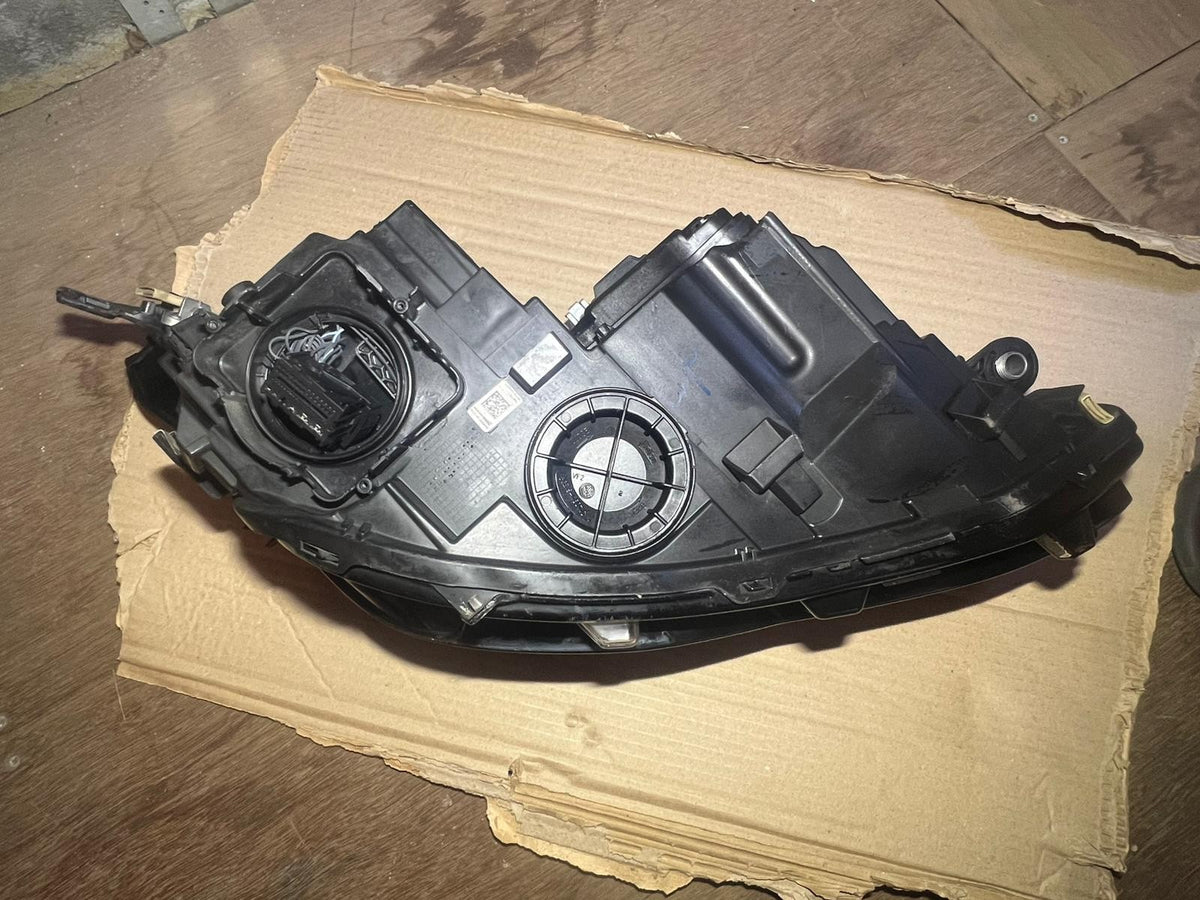 VW Golf GTI genuine headlight PASSENGER SIDE LHD FULL LED MATRIX IQ 5H1 941 059