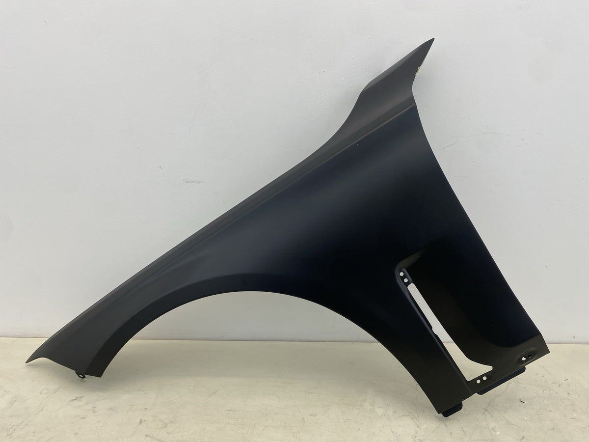 bMW 7 series G12 Front Left Wing Panel Fender Passenger Side 2019-2022 Aluminium