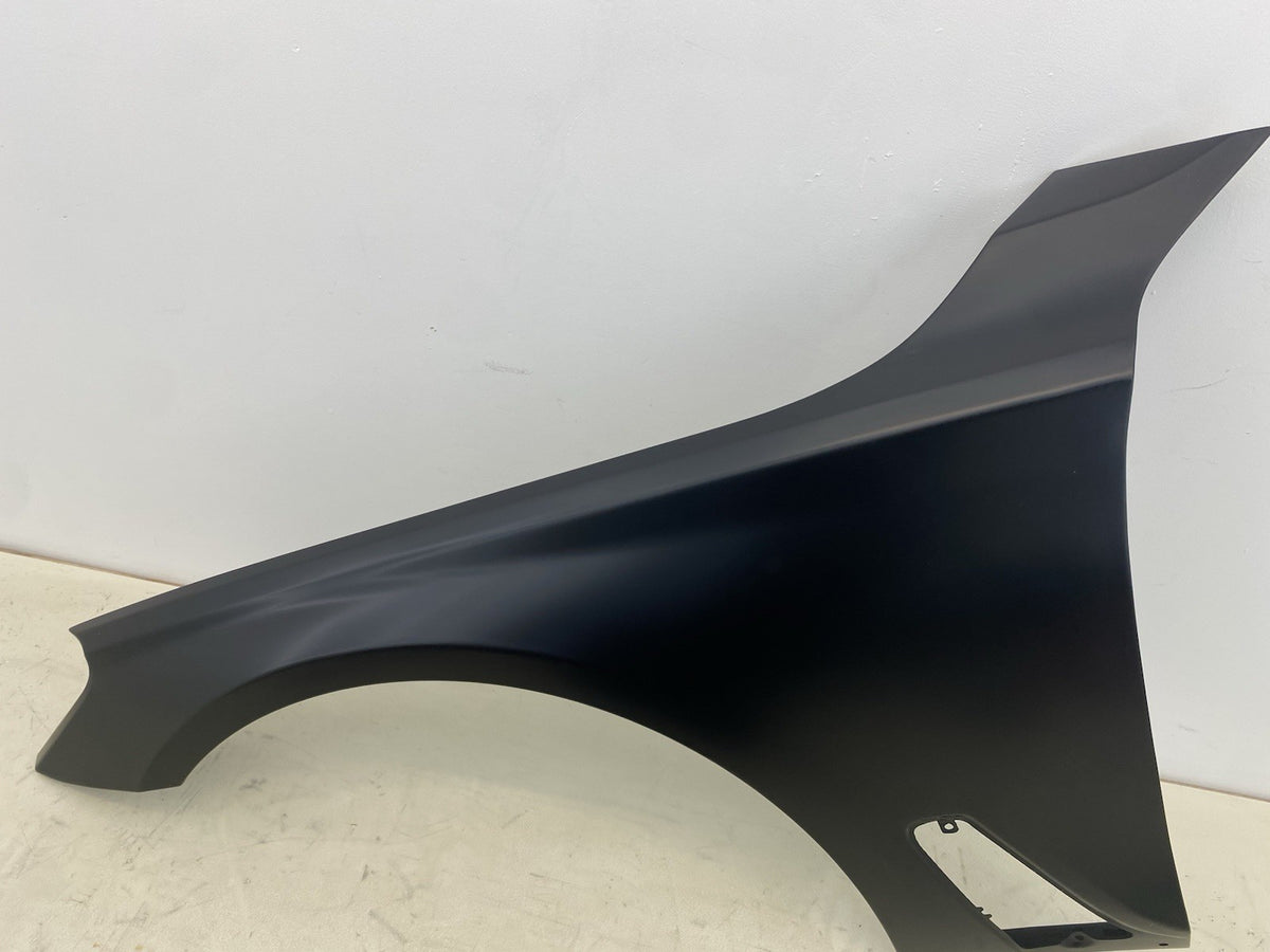 BMW 7 Series G11 Front Left Wing Panel Fender Passenger Side 2015-2018 Aluminium